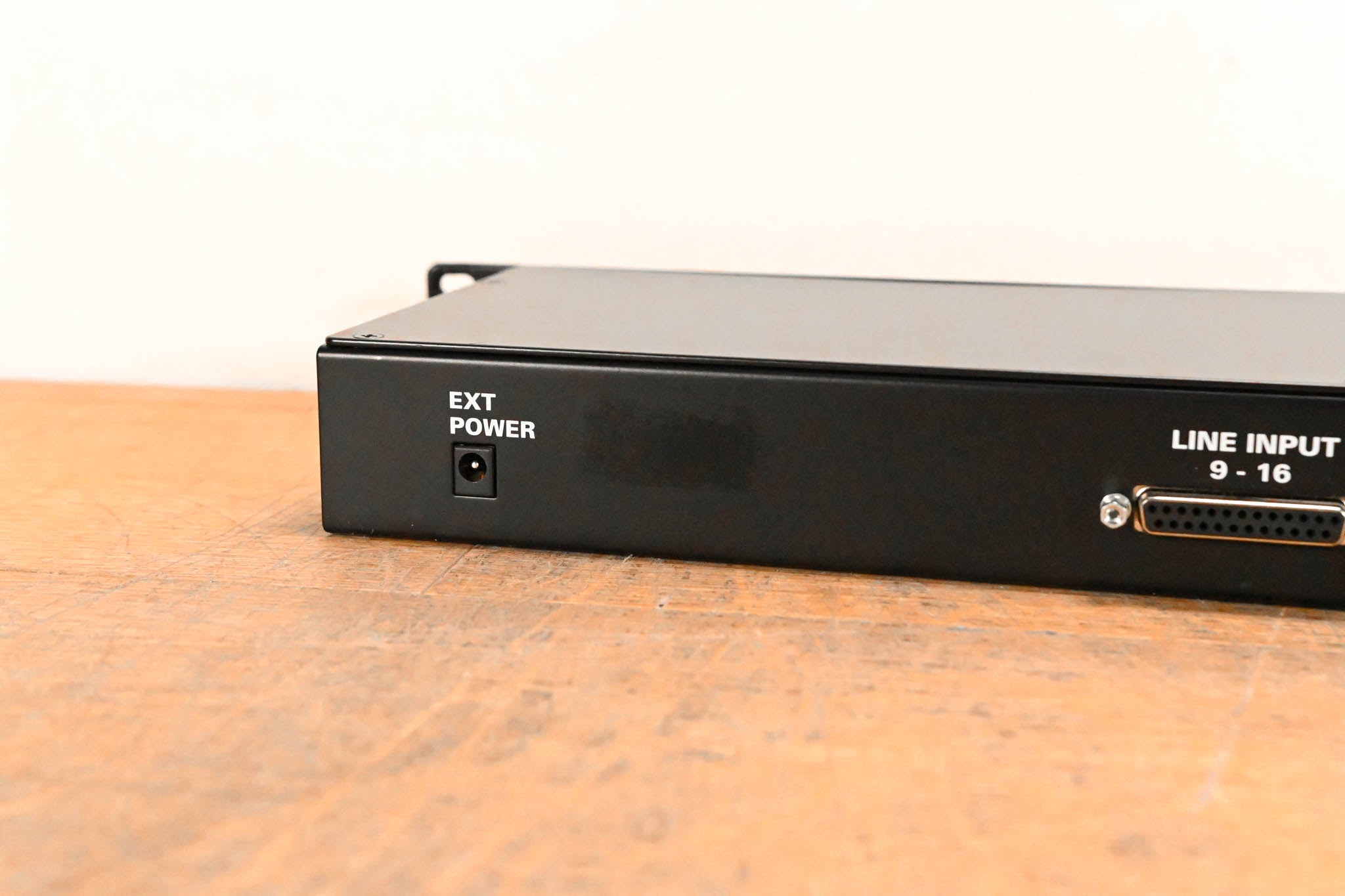 myMix IEX-16L-A 16-Channel Input Expander (NO POWER SUPPLY)