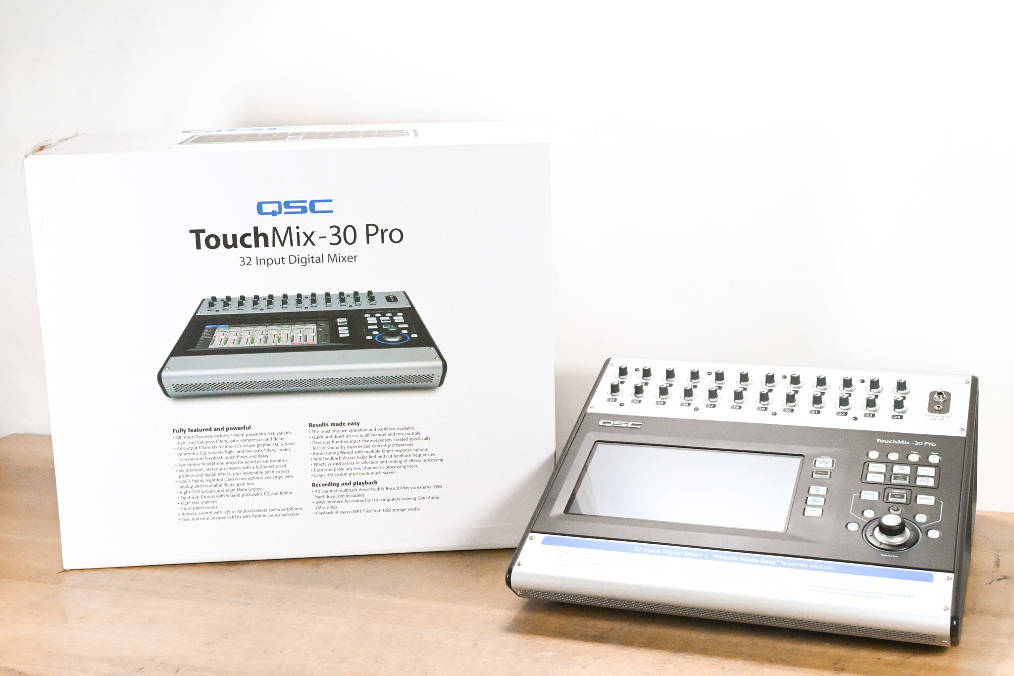 QSC Touchmix-30 Pro 32-Channel Professional Digital Mixer