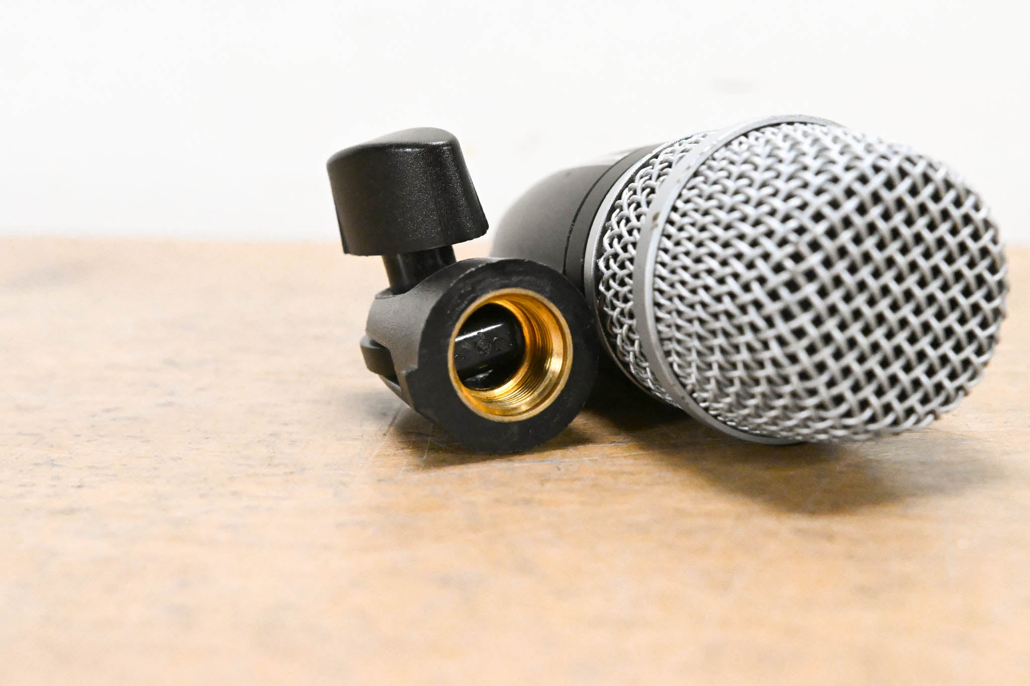 Shure PG56 Cardioid Dynamic Snare/Tom Microphone