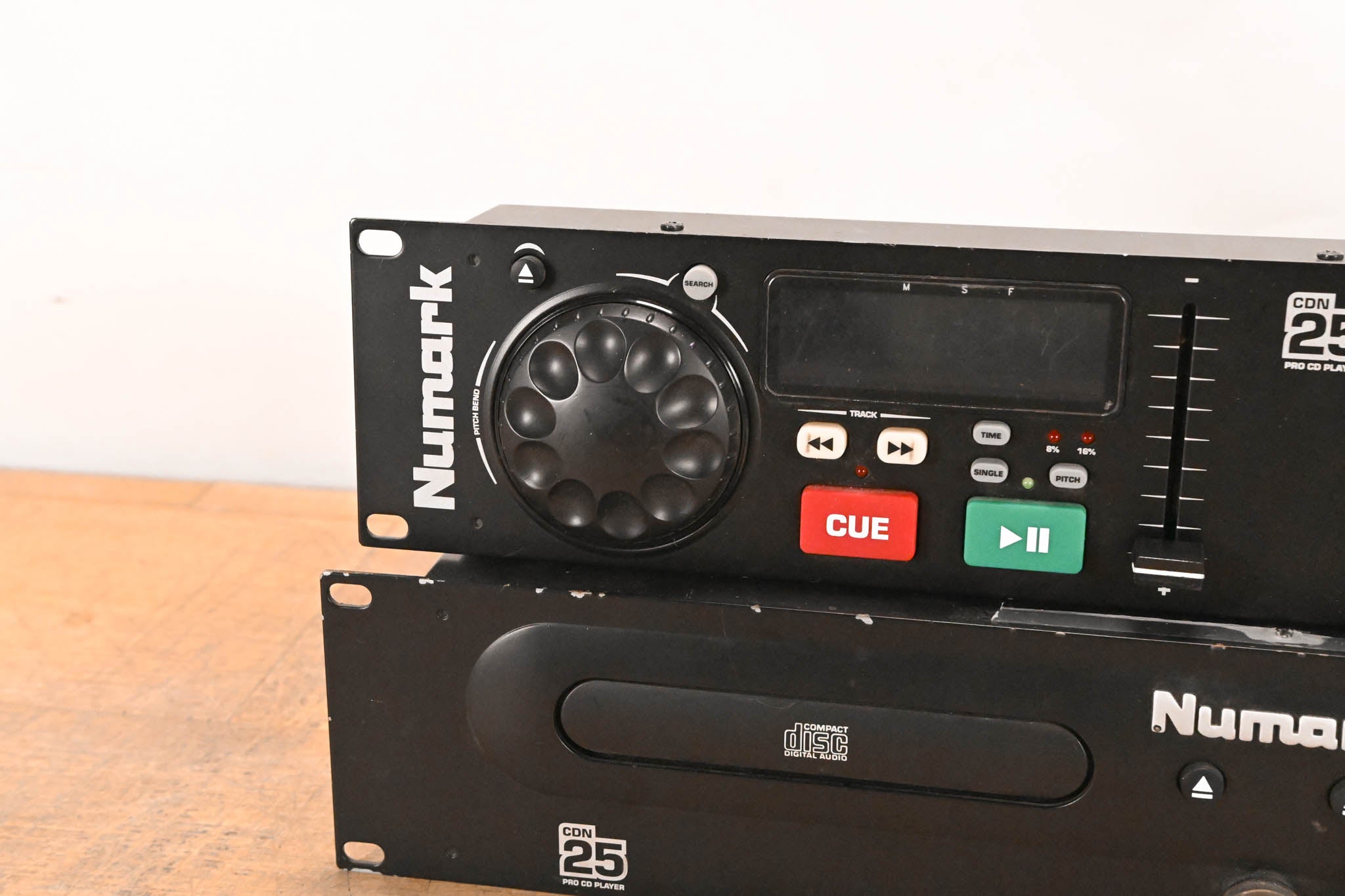 Numark CDN25 Professional Dual CD Player with Controller