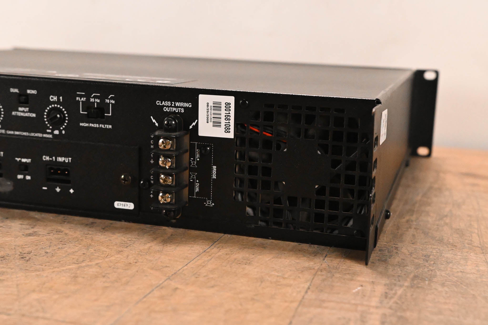 Crown CTs 600 Two-Channel 300W Power Amplifier