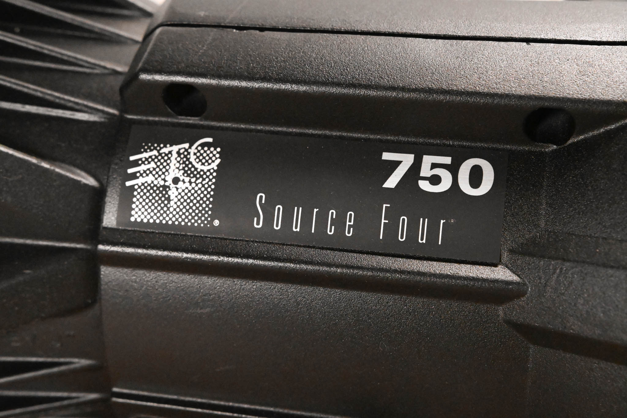 ETC Source Four 750 26 Degree Leko w/OceanOptics SeaChanger Color Engine