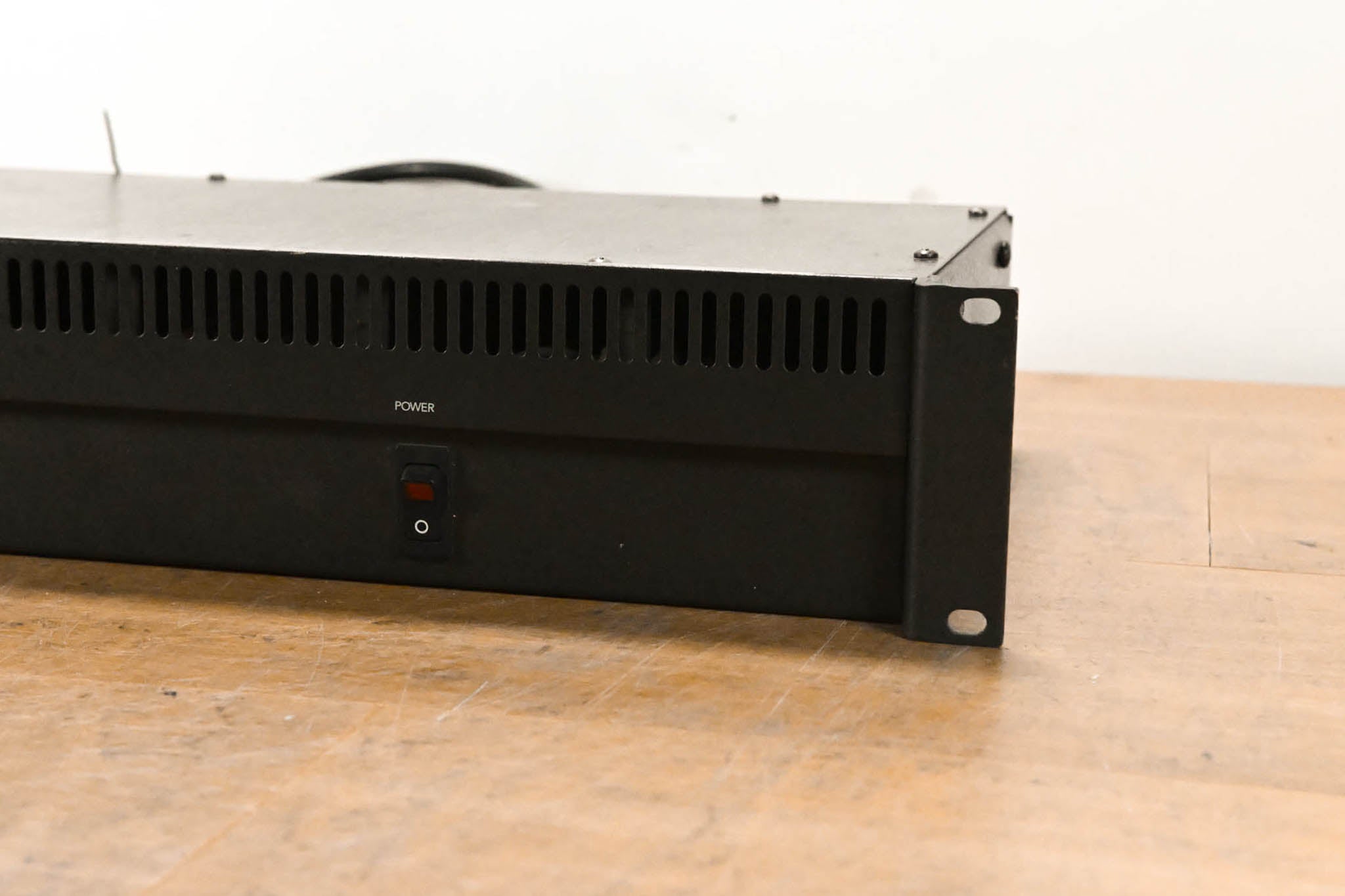 Mackie 220-Watt Power Supply For 8-Bus Mixers