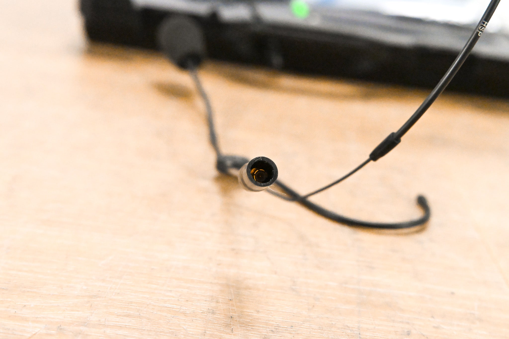 Sennheiser HSP-4 Over-Ear Microphone