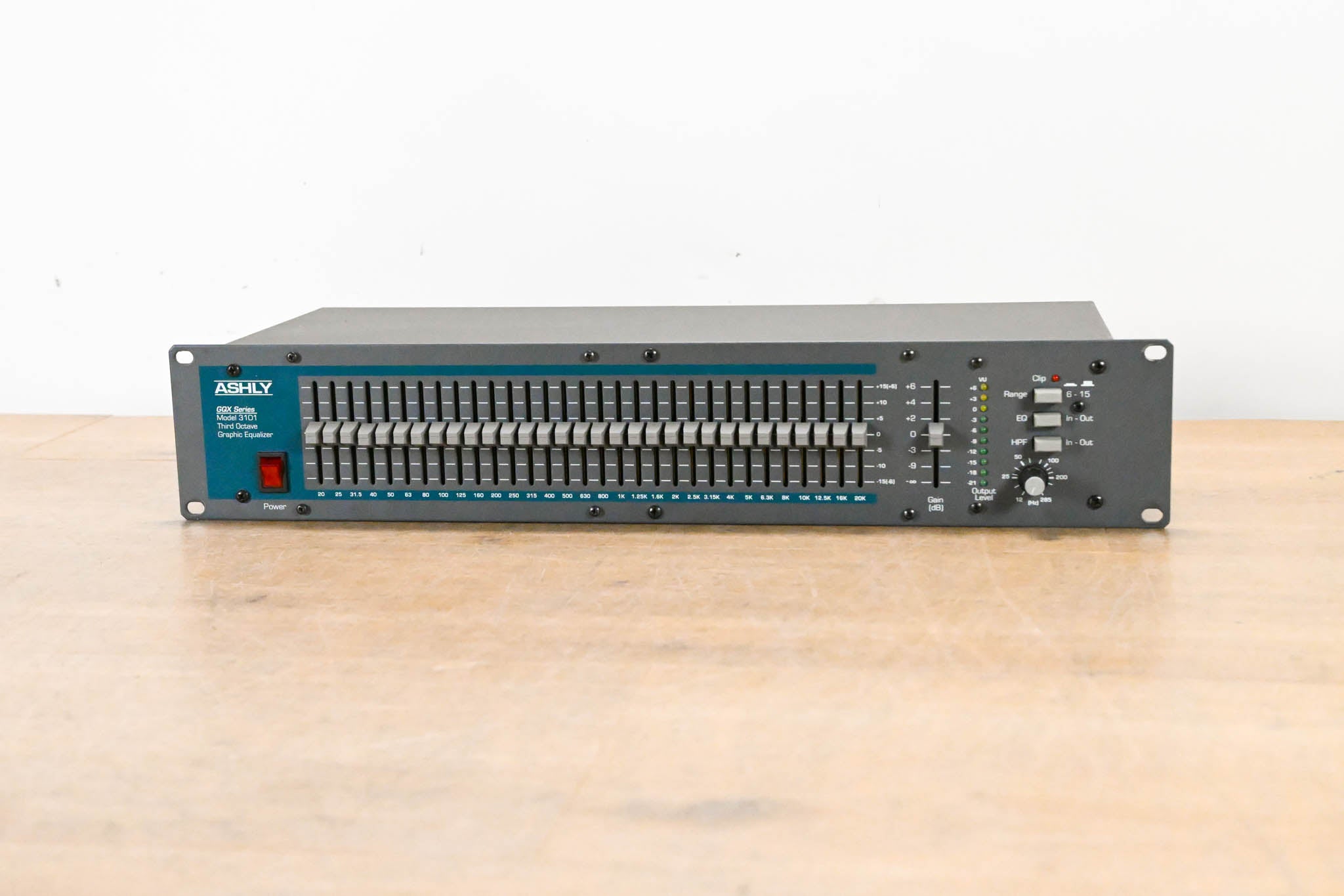 Ashly GQX-3101 31-Band 1/3 Octave Graphic Equalizer