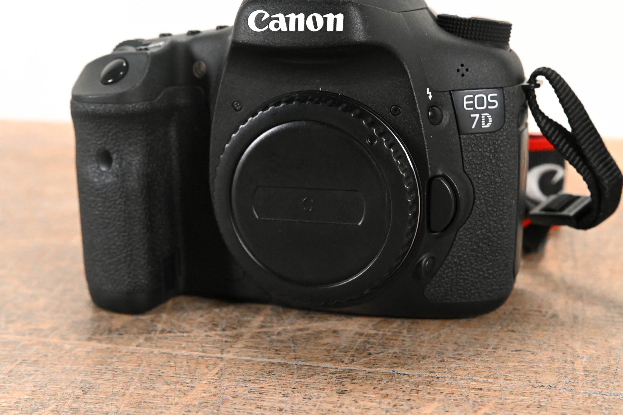 Canon EOS 7D DSLR Camera Body