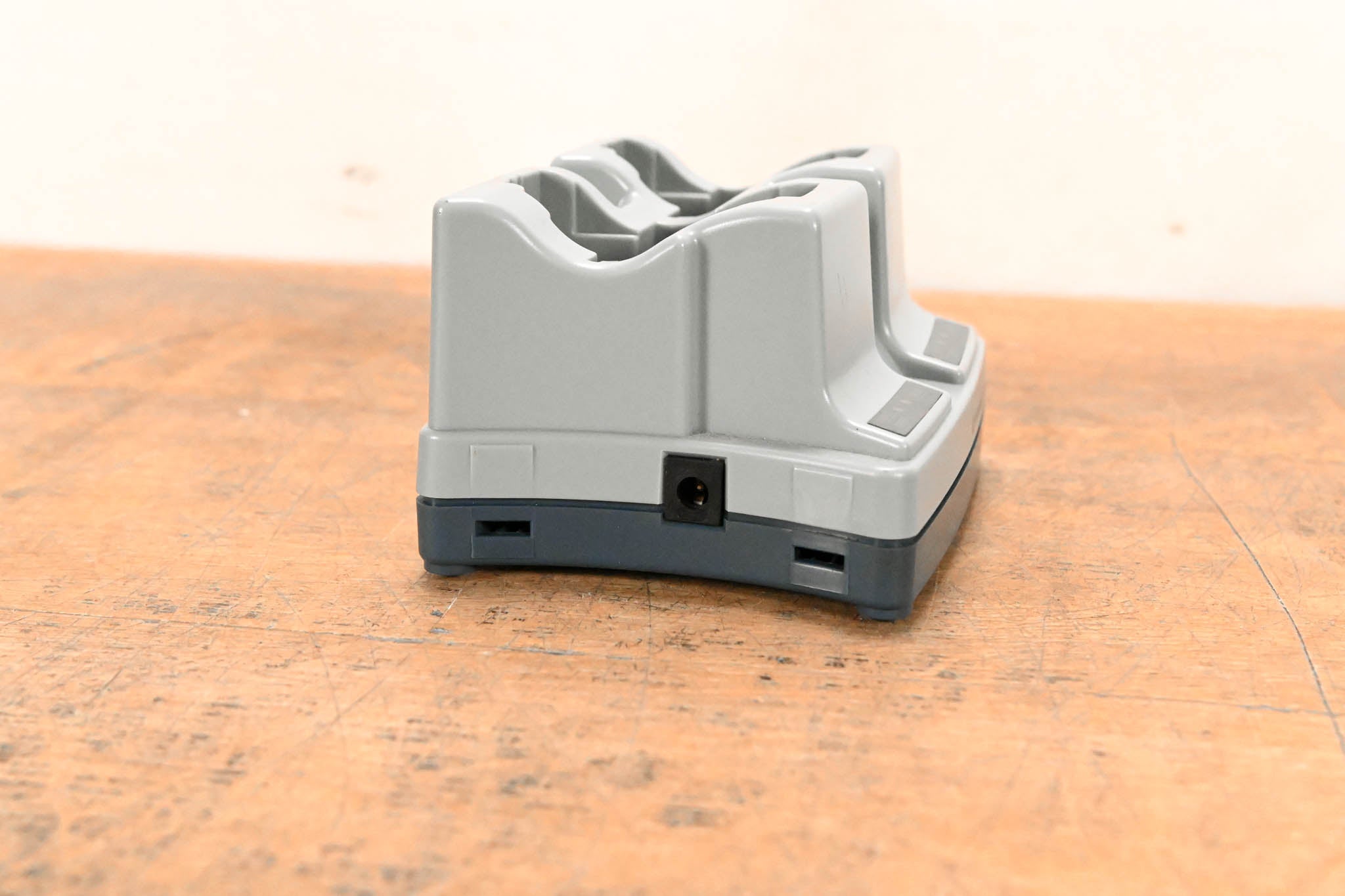 Sennheiser L 2015 Charging Station (NO POWER SUPPLY)
