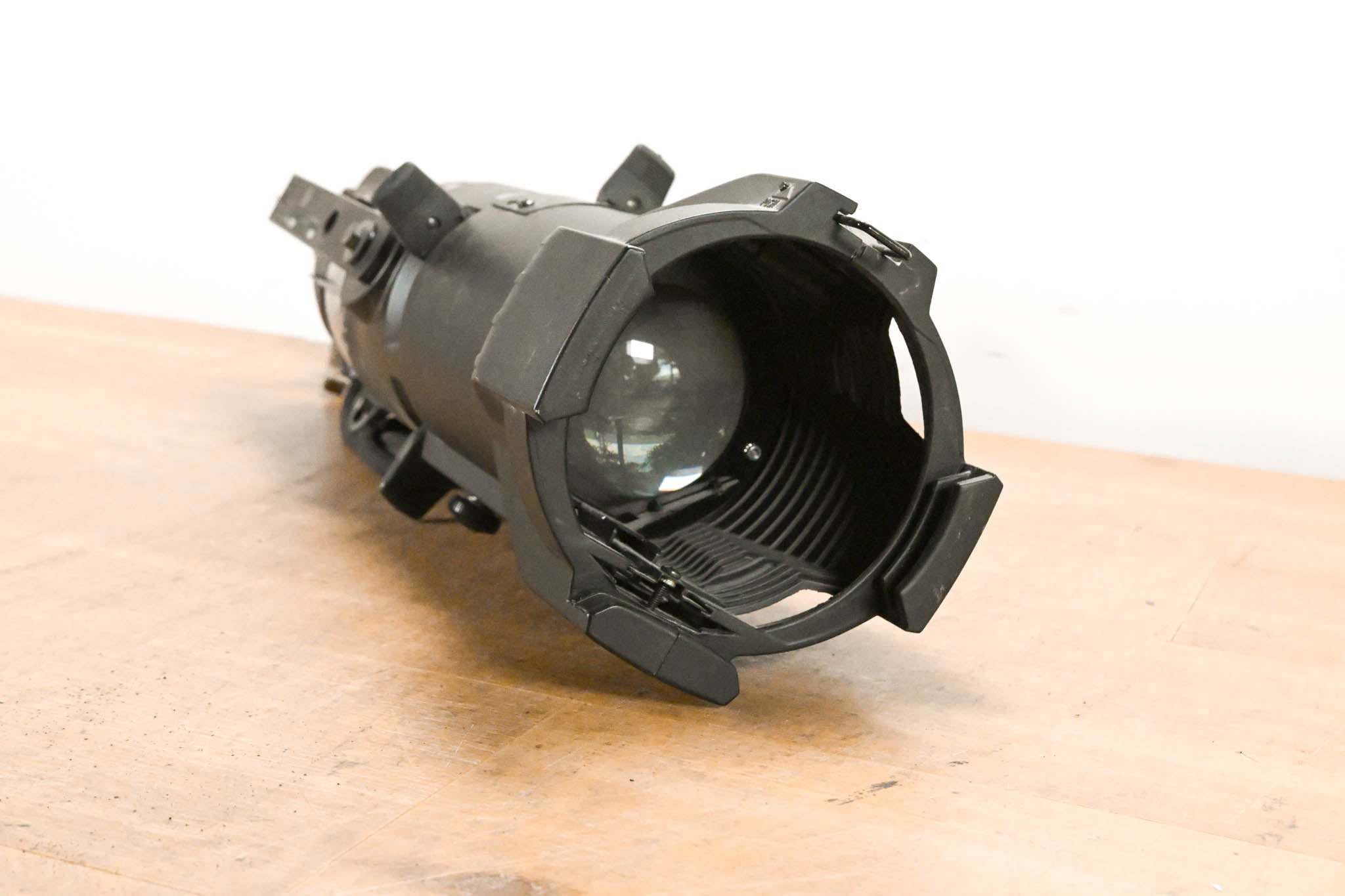 ETC Source Four Jr 25-50 Degree Zoom 575 Ellipsoidal Light