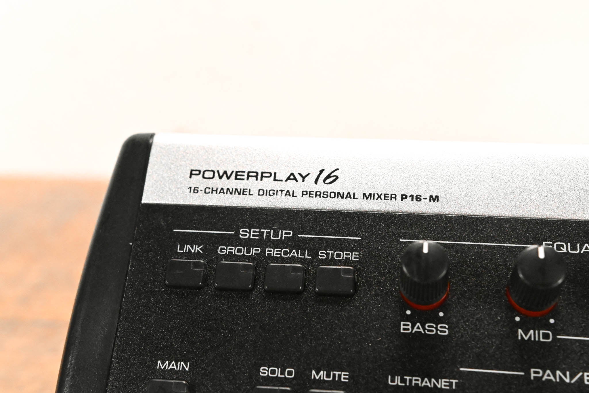 Behringer Powerplay P16-M 16-Channel Digital Personal Mixer