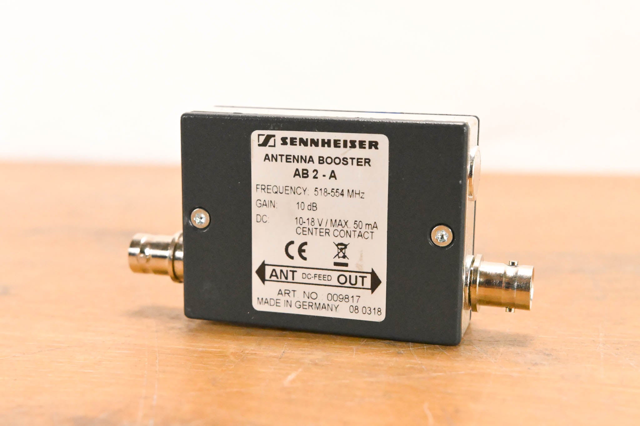 Sennheiser AB2-A Antenna Booster - A Range: 518-554 MHz