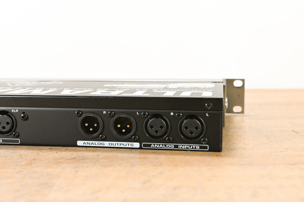 Behringer ULTRAMATCH PRO SRC2496 Sample Rate Converter