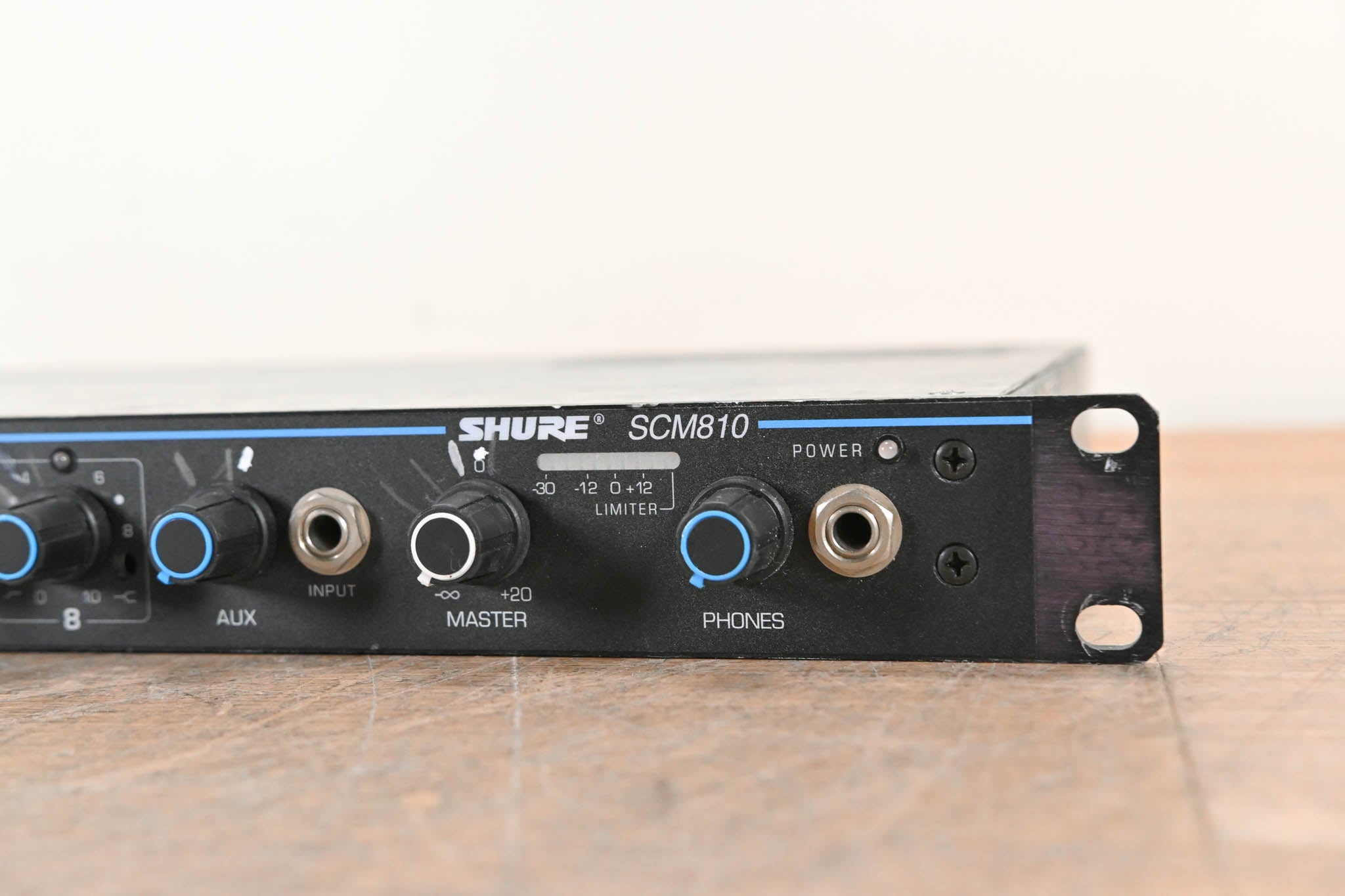 Shure SCM810 Eight-Channel Automatic Mixer