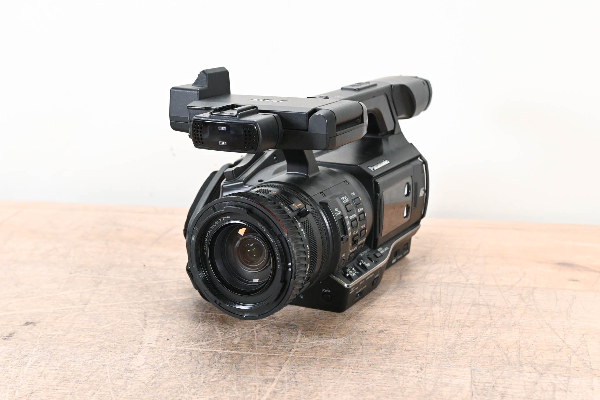 Panasonic AJ-PX270 microP2 AVC-ULTRA Handheld HD Camcorder