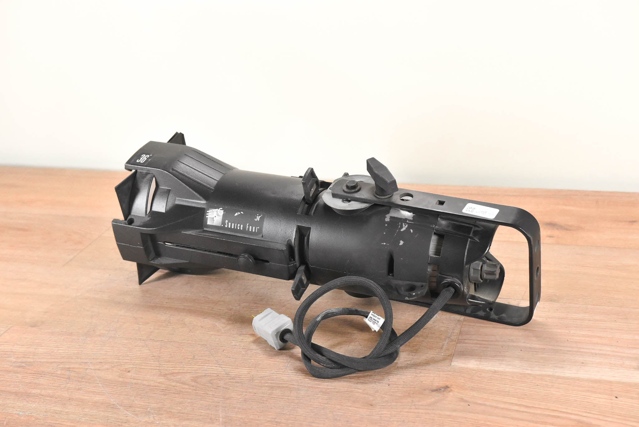 ETC Source Four Jr 36 Degree 575 Ellipsoidal Light