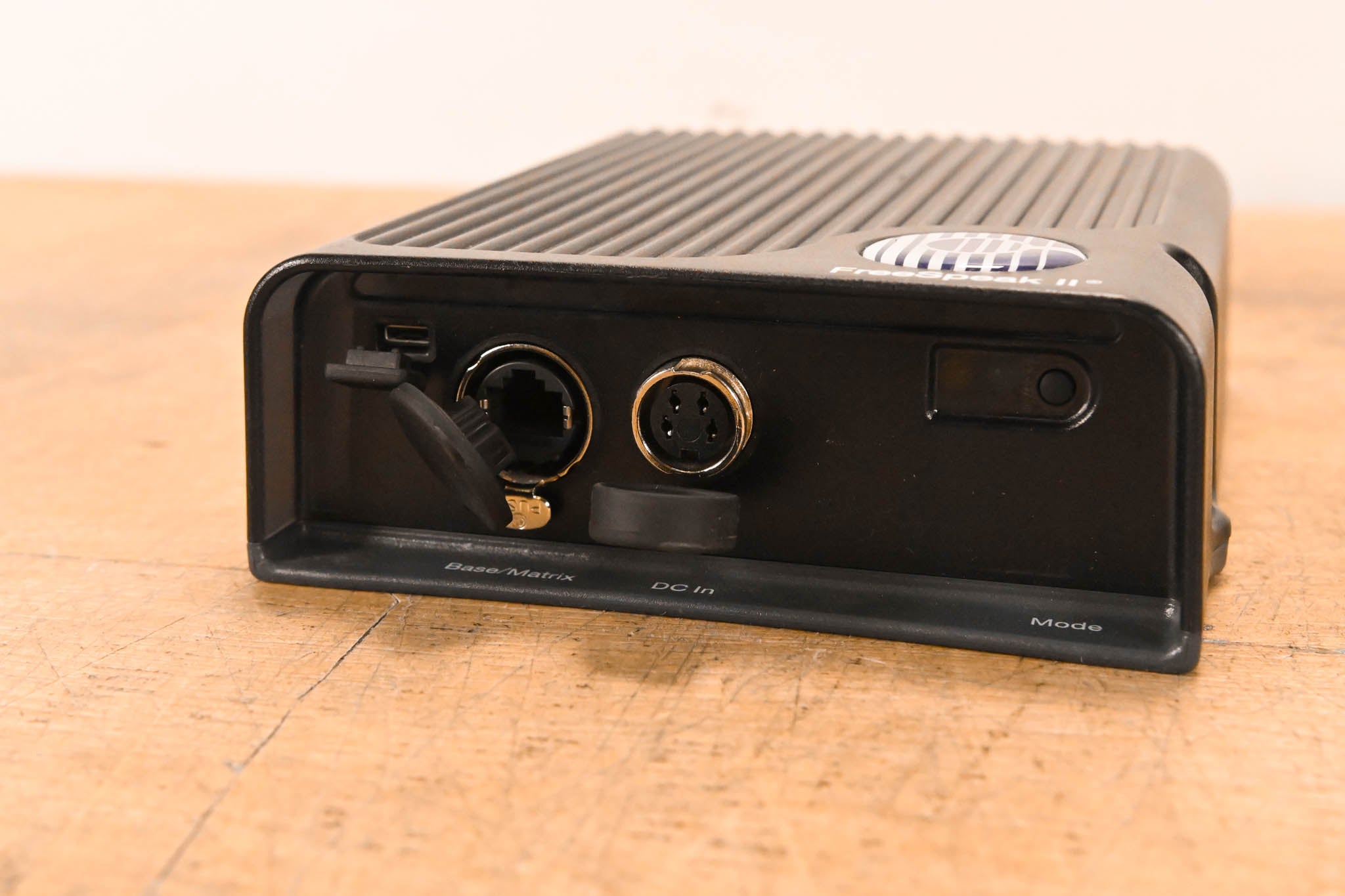 Clear-Com 1.9GHz FreeSpeak II Transceiver Antenna (NO POWER SUPPLY)