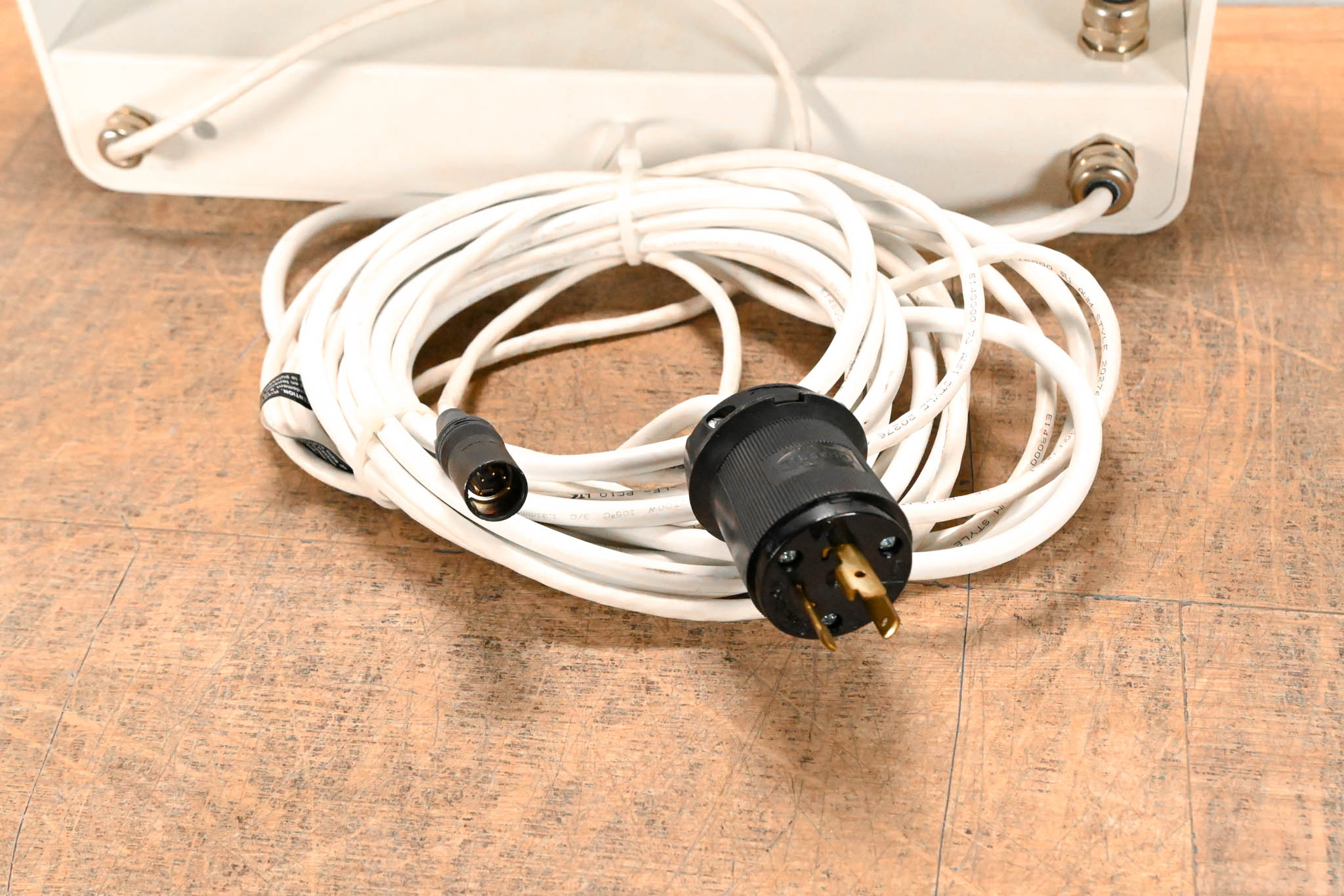 SGM i·5 RGBW POI Outdoor LED Wash Light