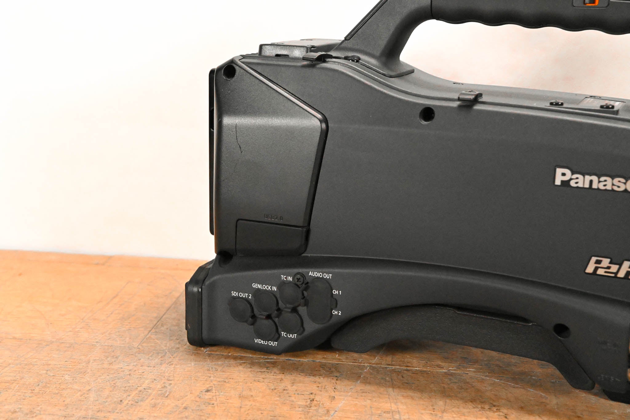 Panasonic AG-HPX300P P2HD 1/3" CMOS Broadcast Camera Body