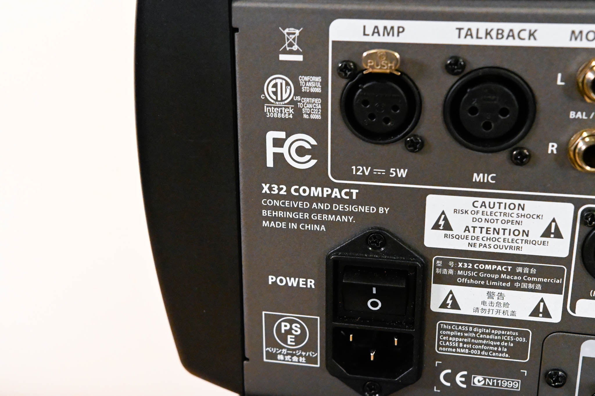 Behringer X32 Compact 40-Channel Digital Audio Console