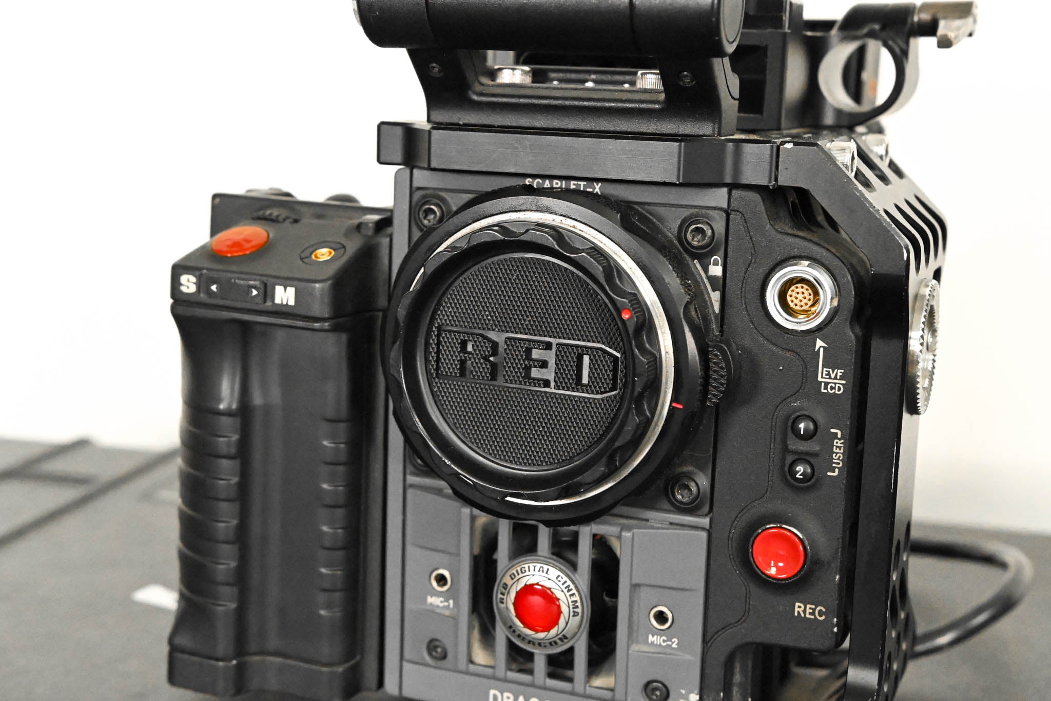 RED Digital Cinema Scarlet-X Dragon 6K DSMC2 Canon EF Mount Kit