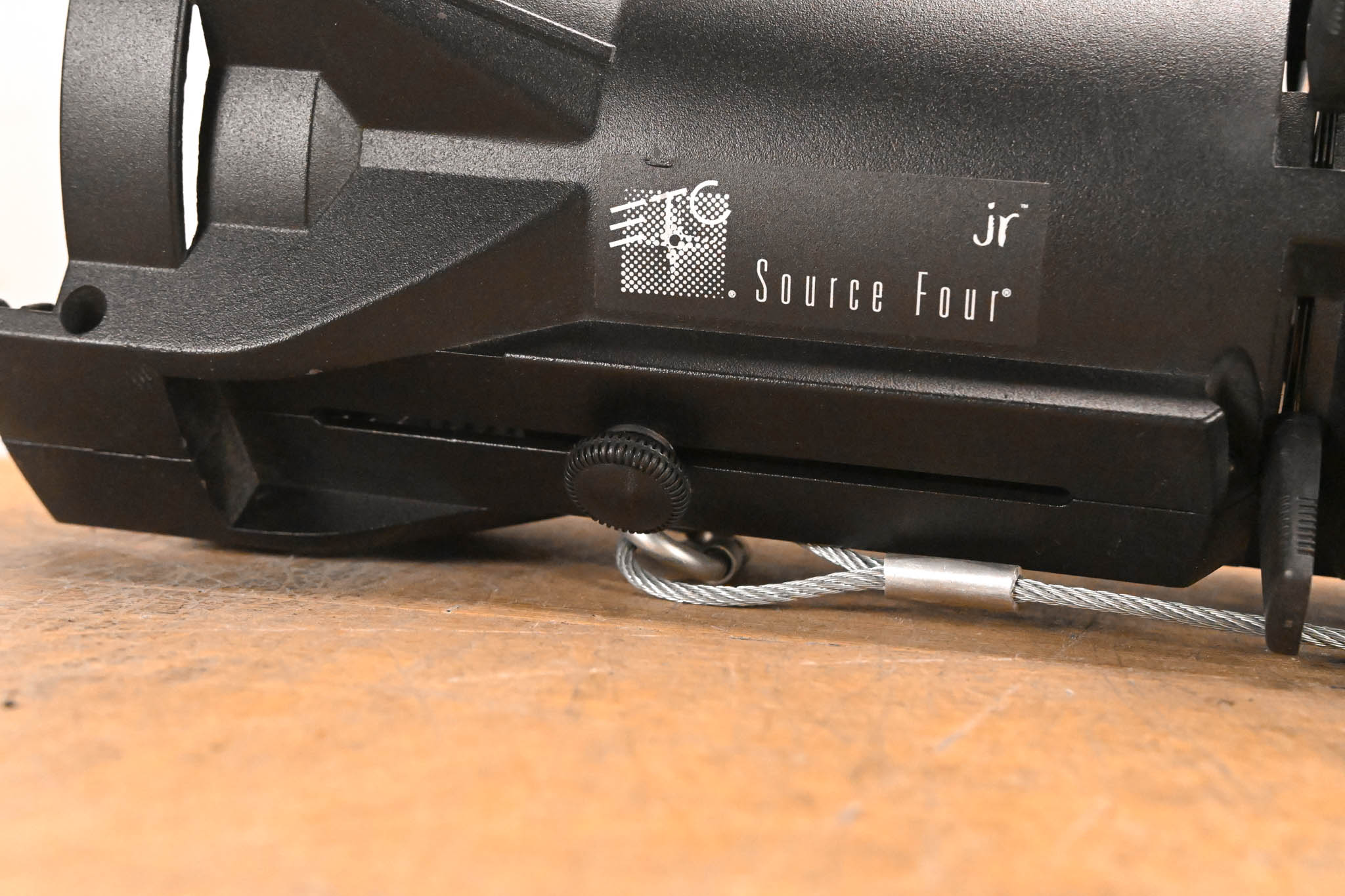 ETC Source Four Jr 26 Degree 575 Ellipsoidal Light