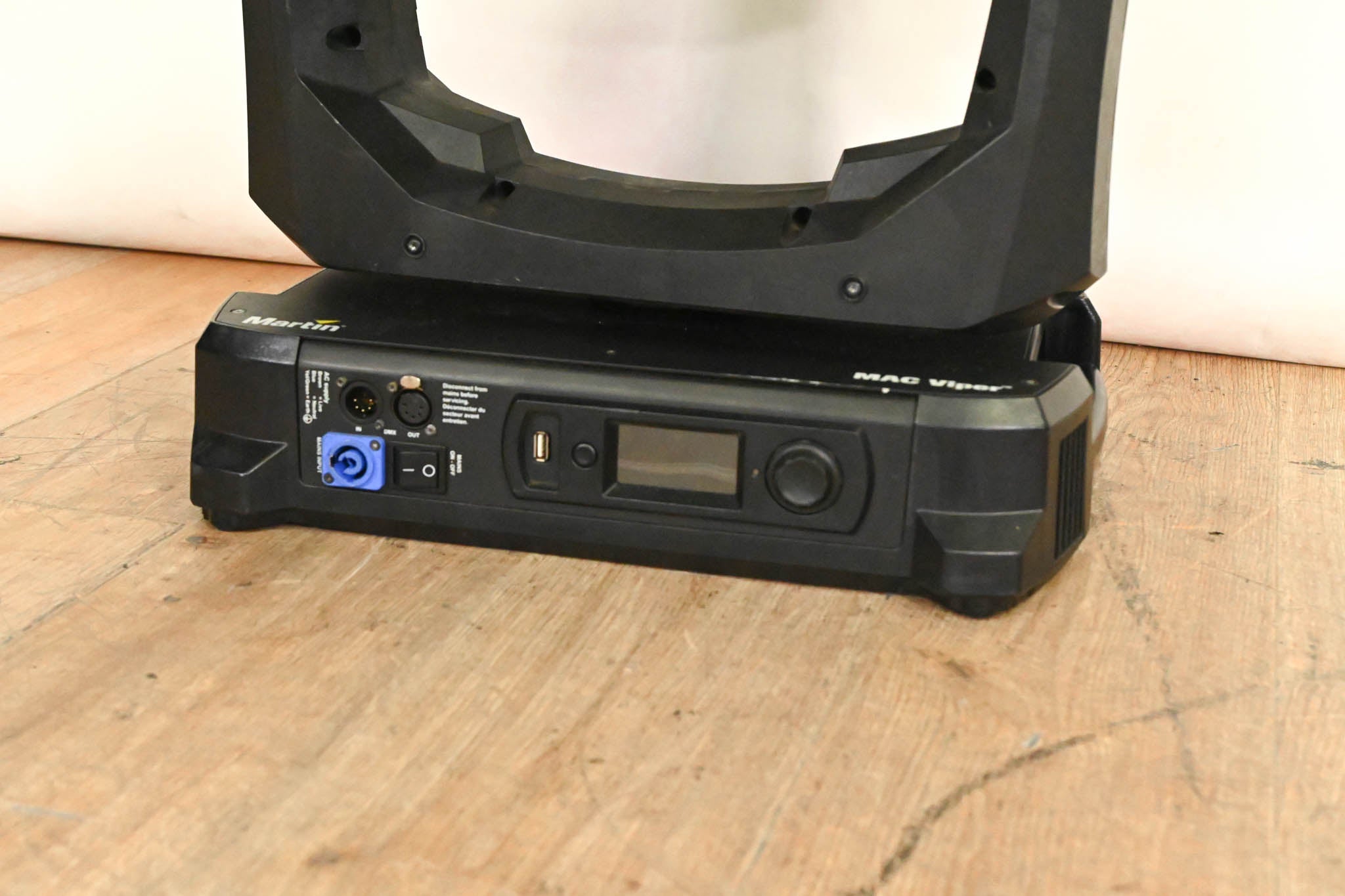 Martin MAC Viper Profile High Output Discharge-Based Moving Light