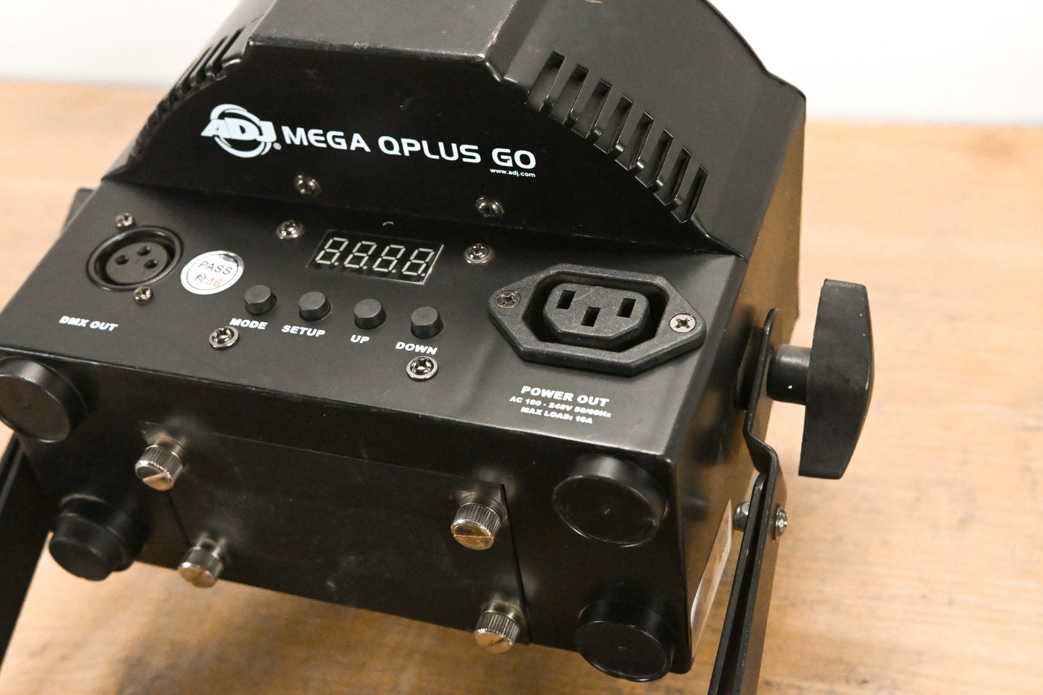 ADJ Mega QPlus Go Battery-Powered RGB+UV LED Par Light