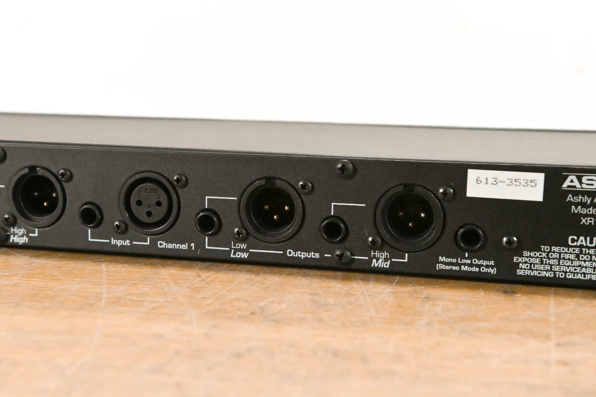 Ashly XR-1001 Stereo 2-Way, Mono 3-Way Crossover