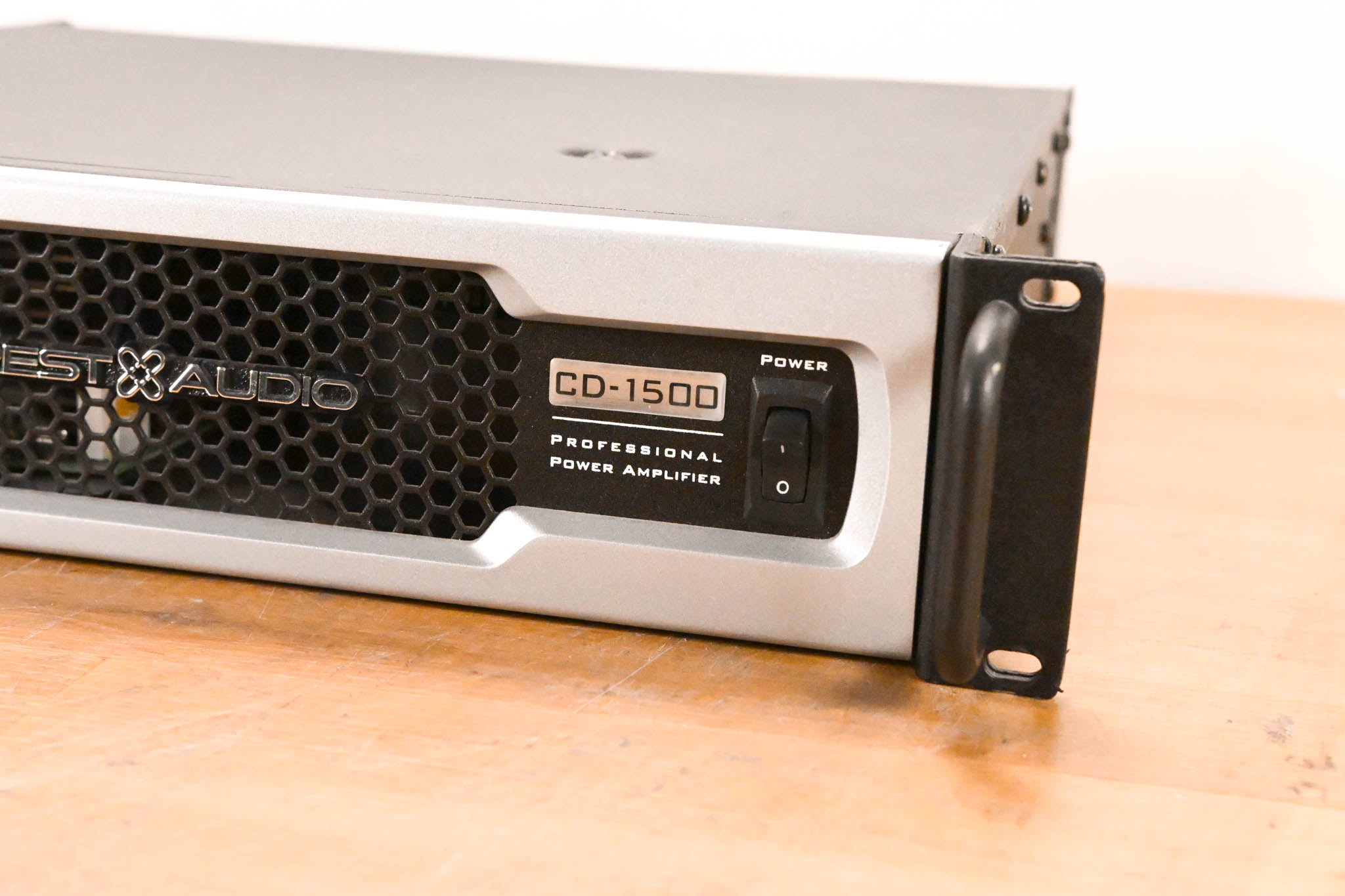 Crest Audio CD-1500 2-Channel Power Amplifier