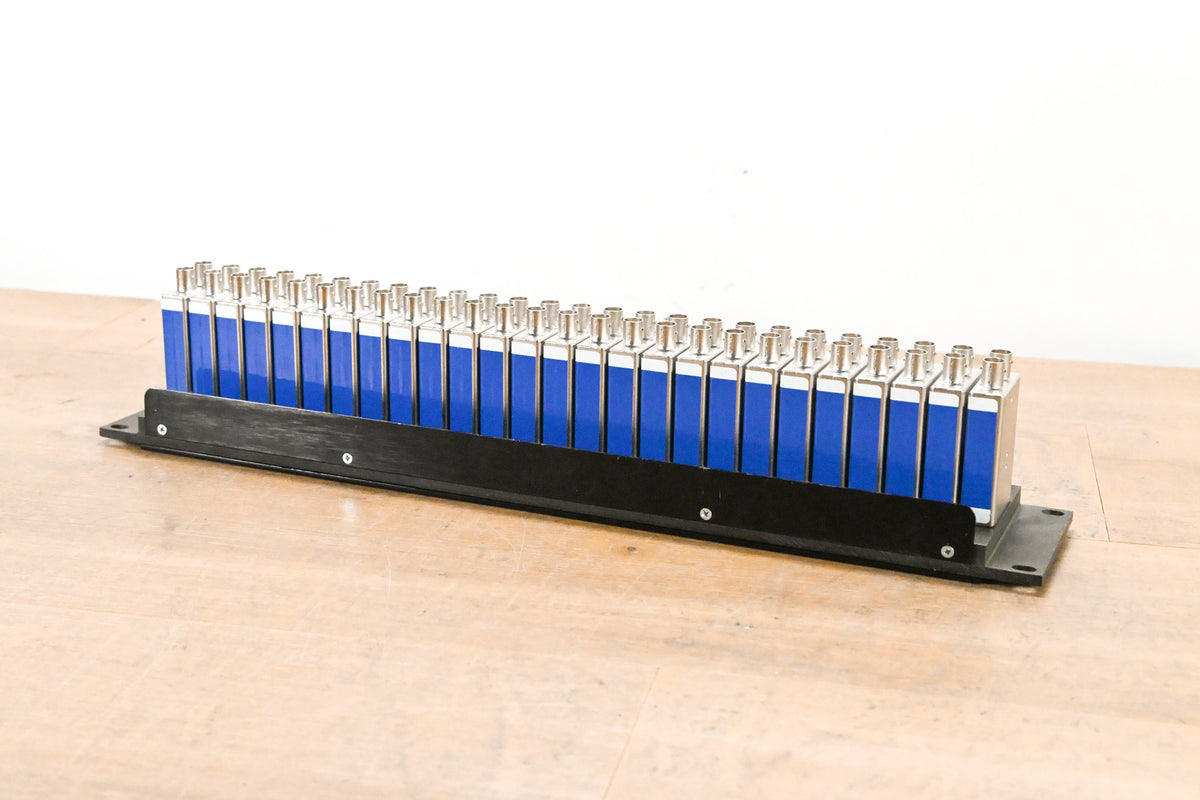 Canare 26DV-2U Digital Video Patchbay w/ DVJA-W 75Ω Modules