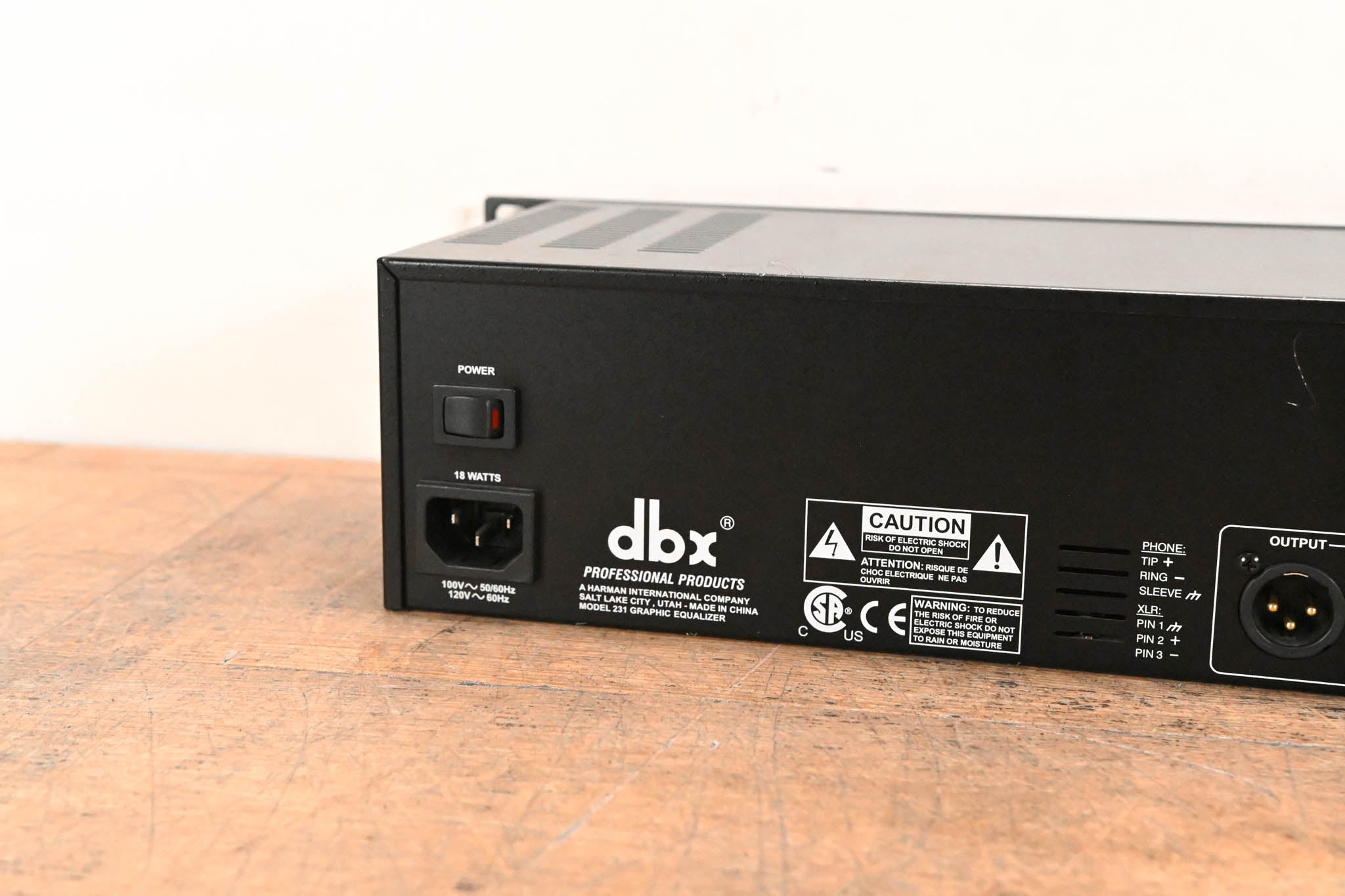 dbx 231 Dual-Channel 31-Band Graphic Equalizer