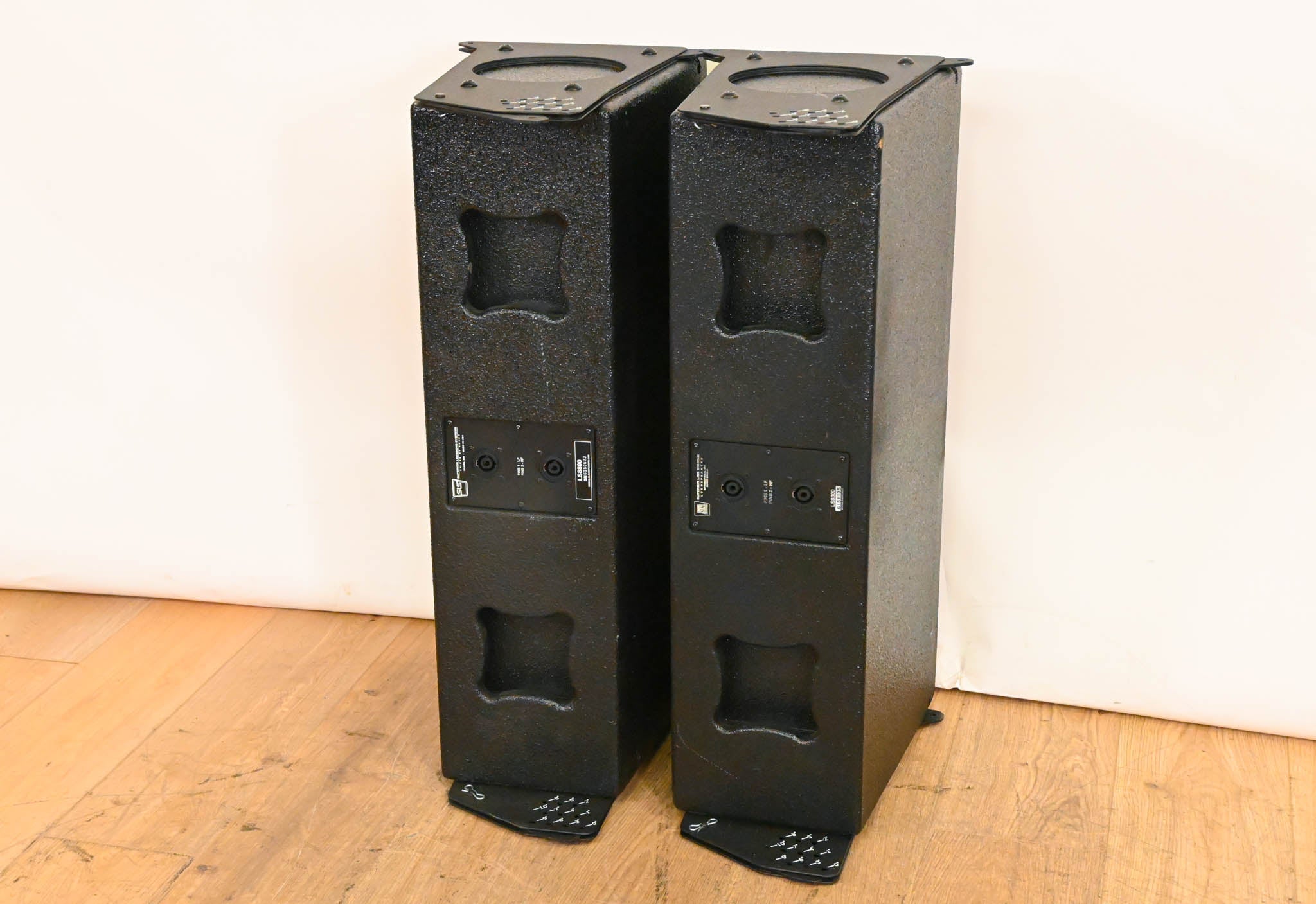 SLS LS8800 Full-Range Line Array Module (PAIR)
