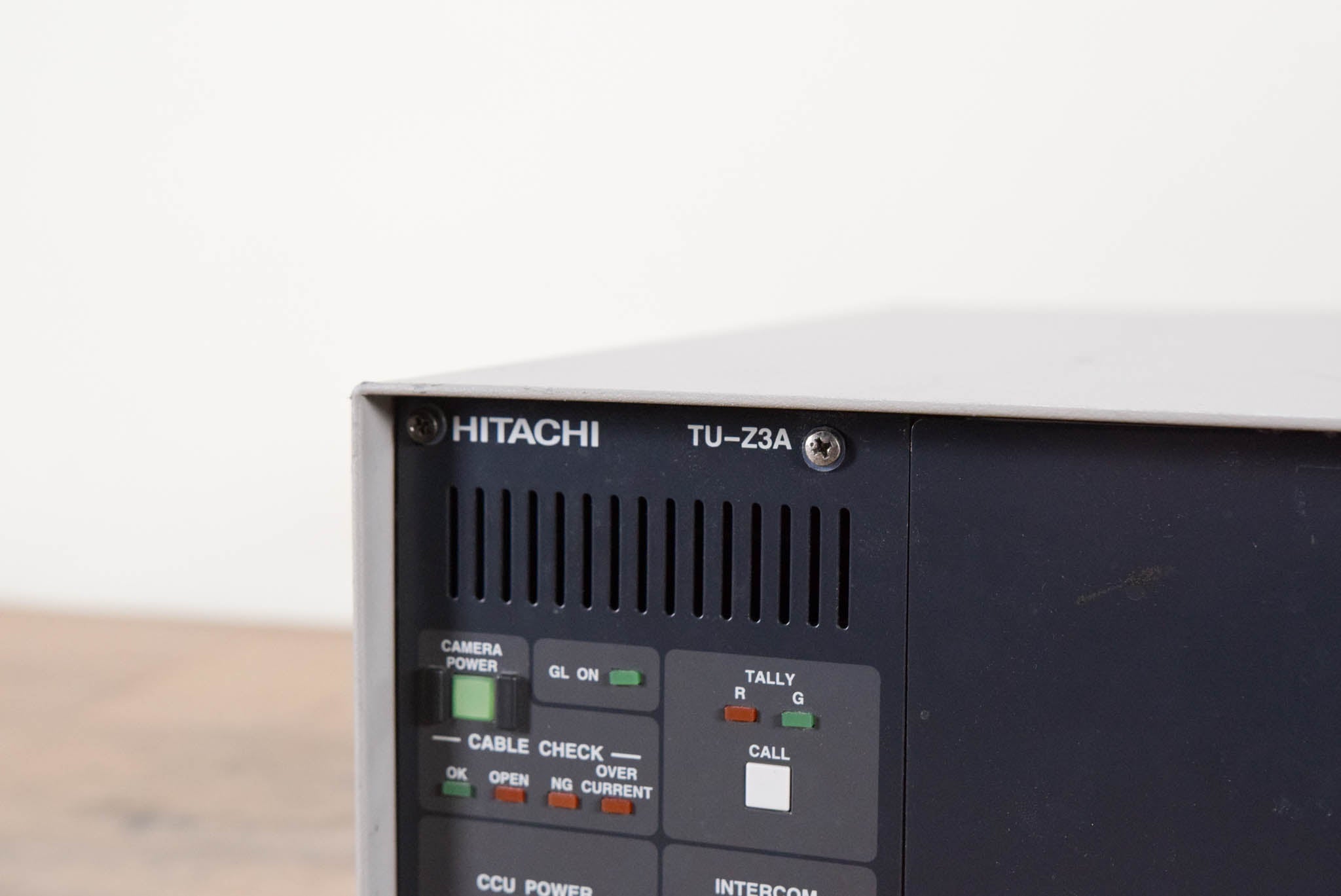 Hitachi TU-Z3A Camera Control Unit Triax Base Station