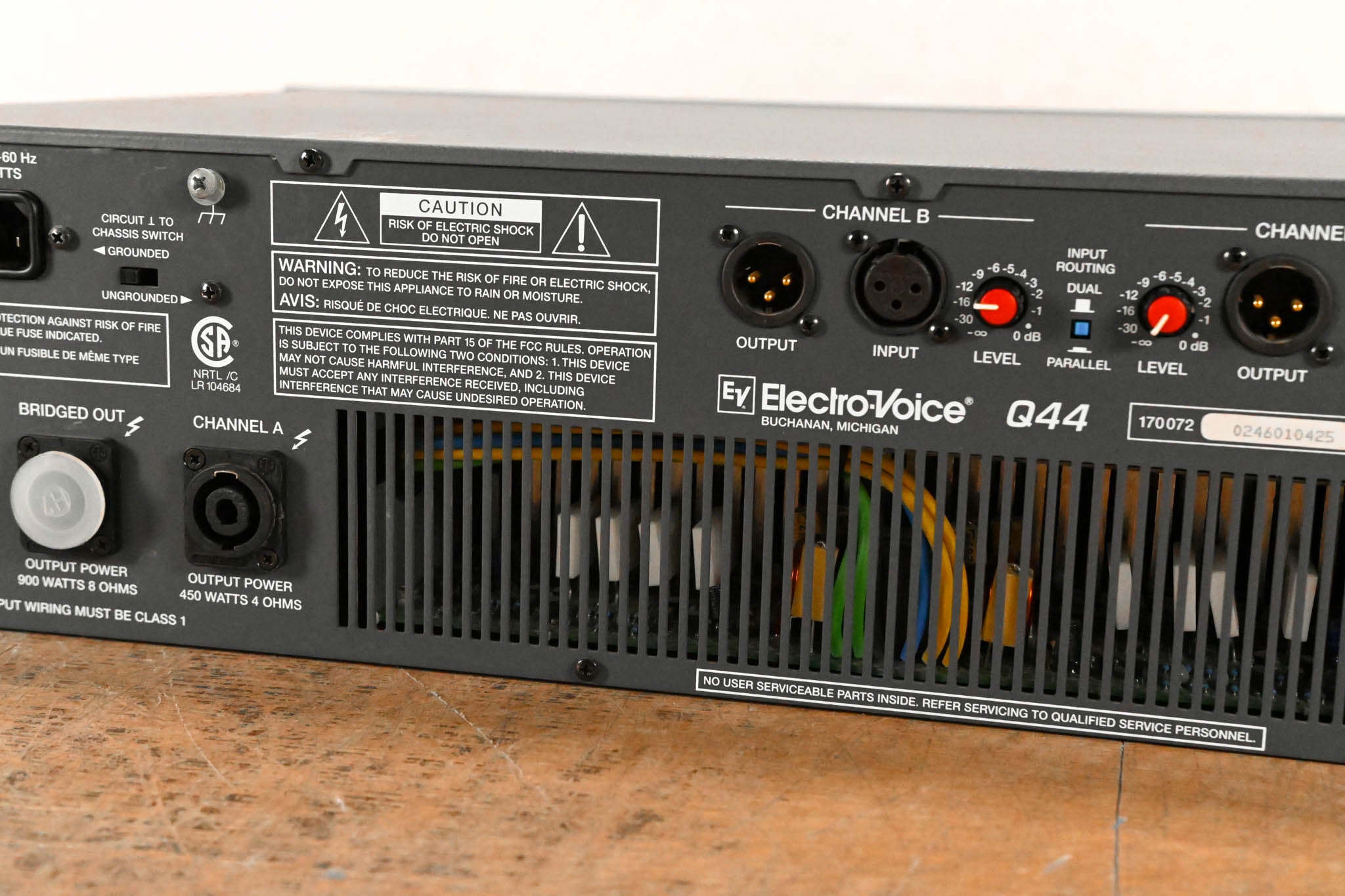 Electro-Voice (EV) Q44 Two-Channel Power Amplifier