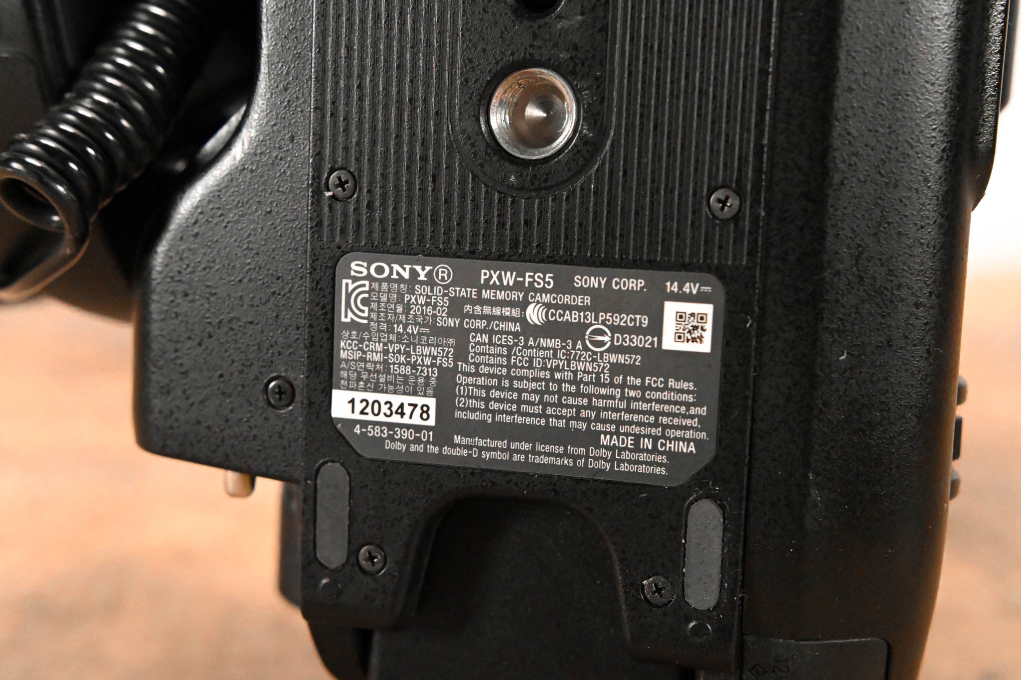 Sony PXW-FS5 XDCAM Super 35 Camera System