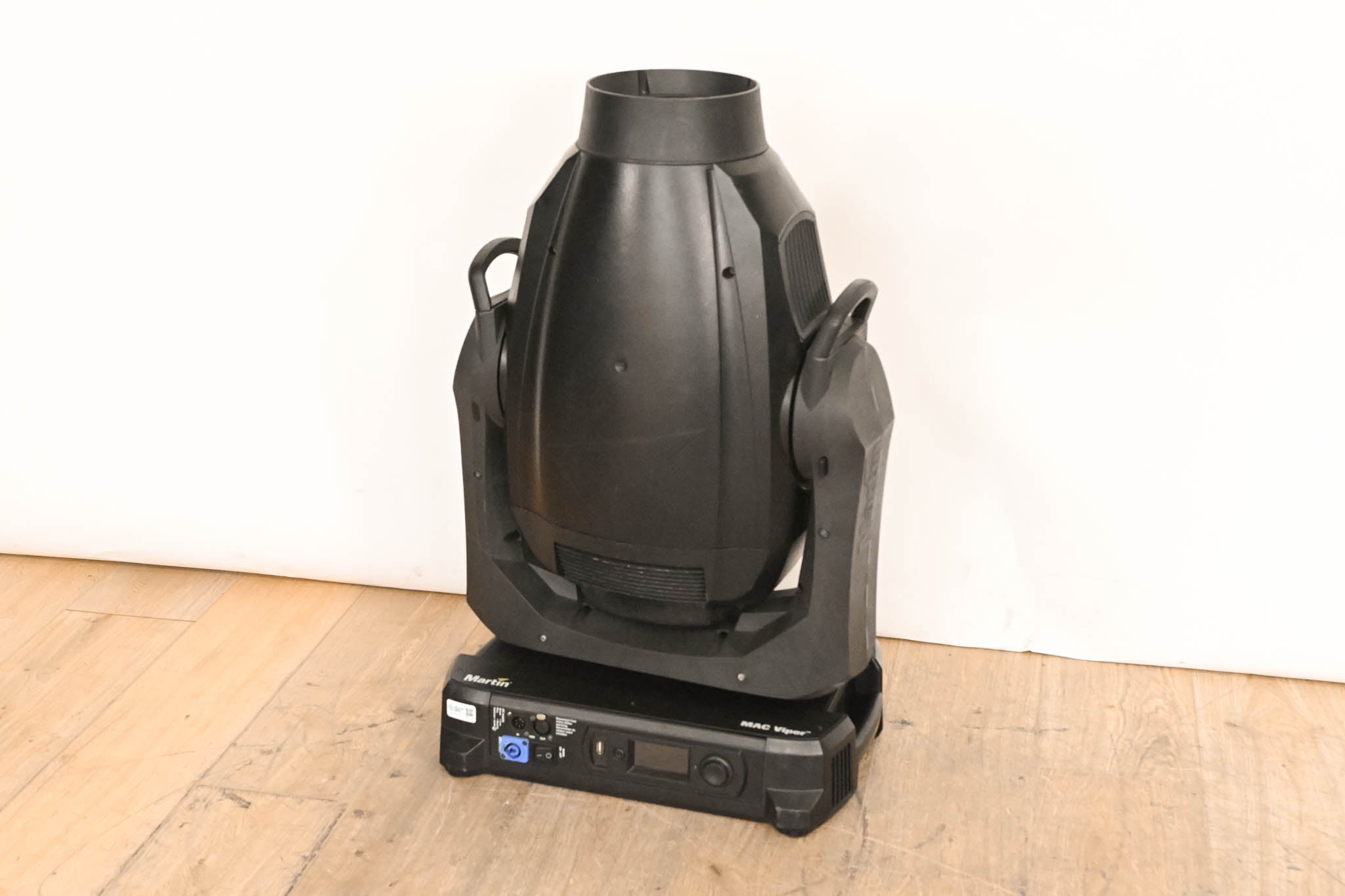 Martin MAC Viper Profile High Output Discharge-Based Moving Light