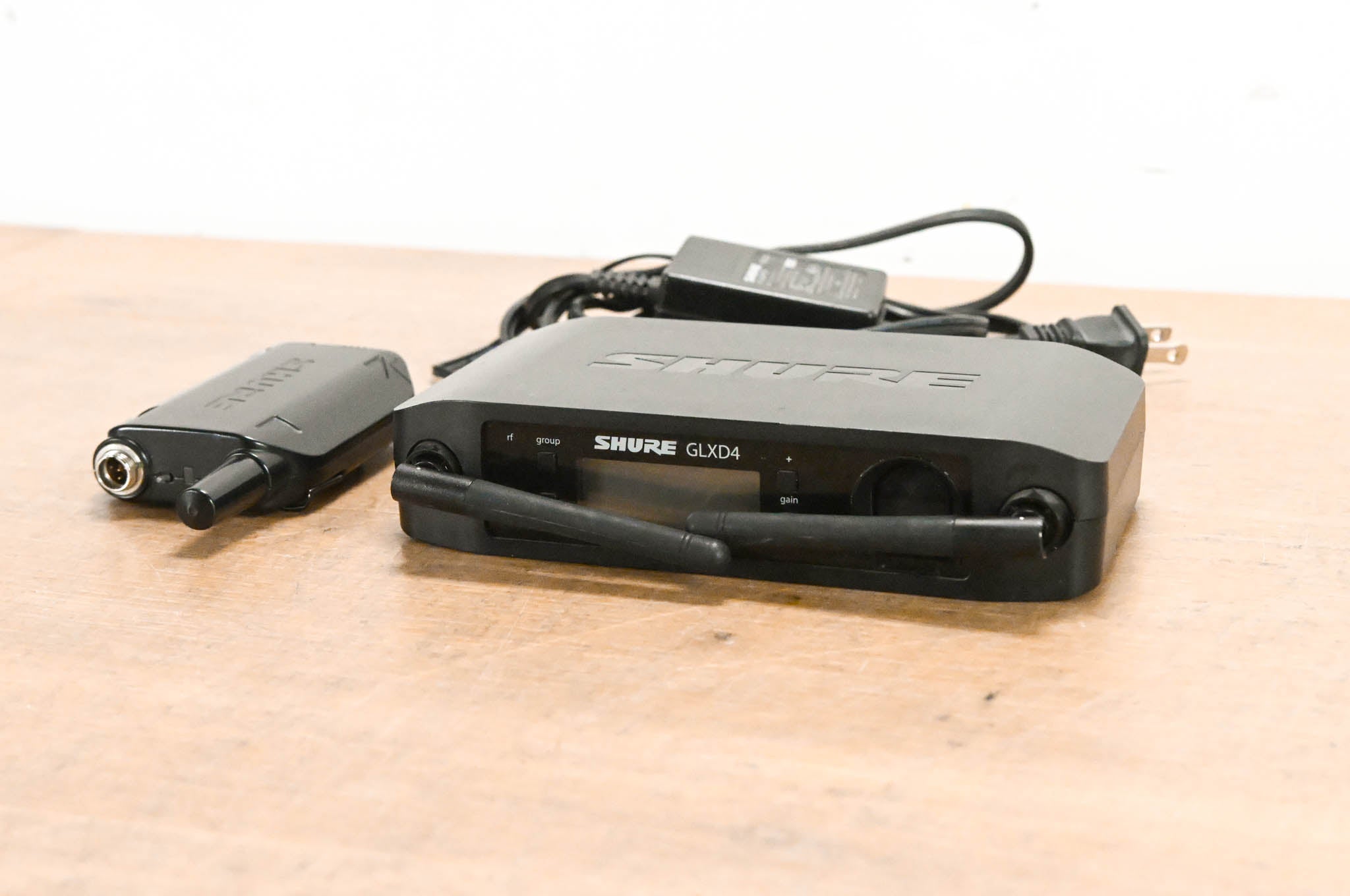 Shure GLXD14-Z2 Digital Wireless Guitar System (2.4 GHz)