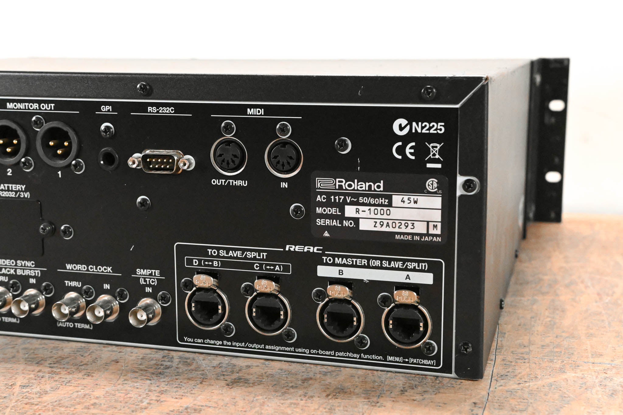 Roland R-1000 48-Track Audio Recorder and Player