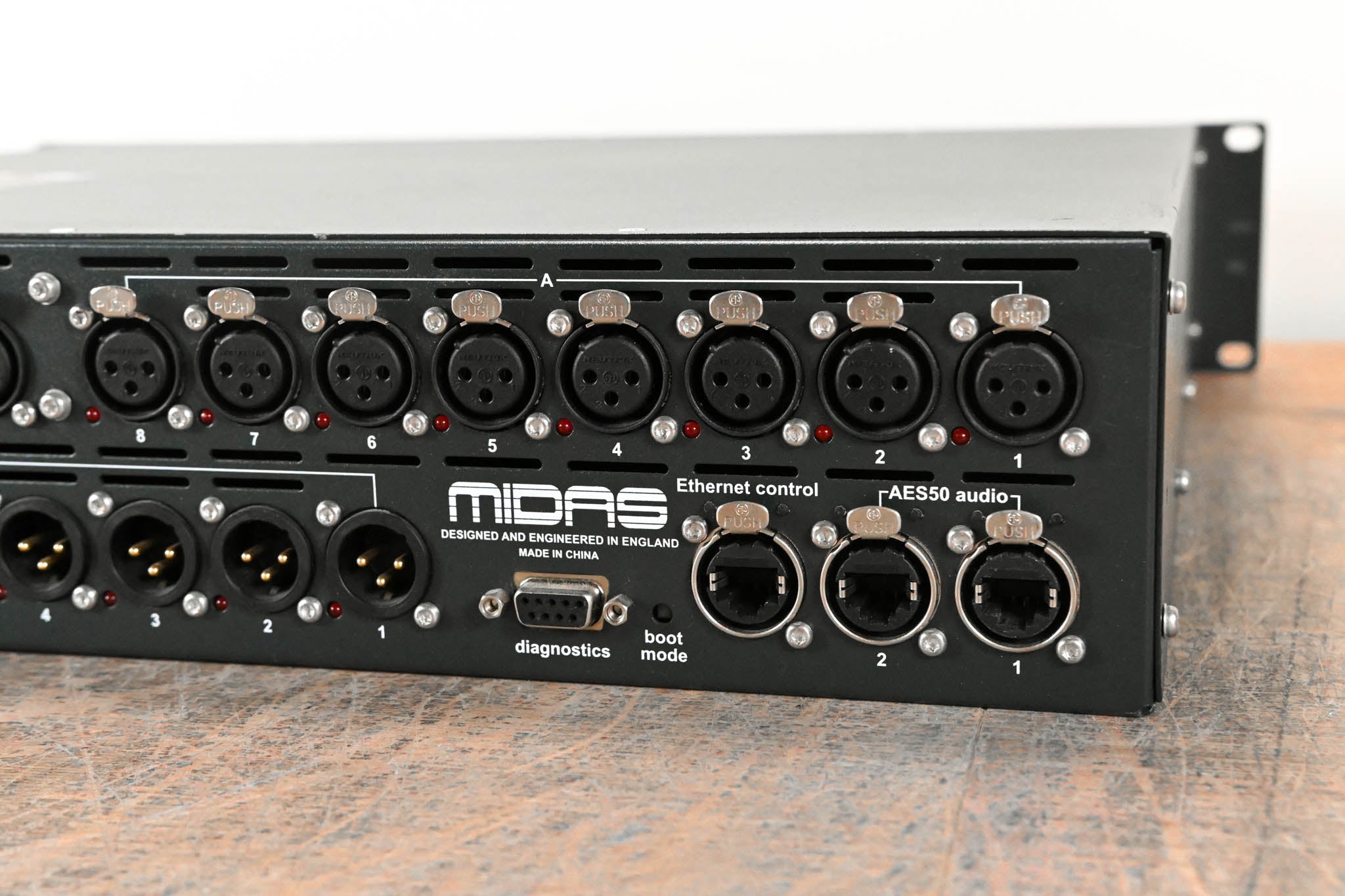 Midas DL153 16-input / 8-output Stage Box