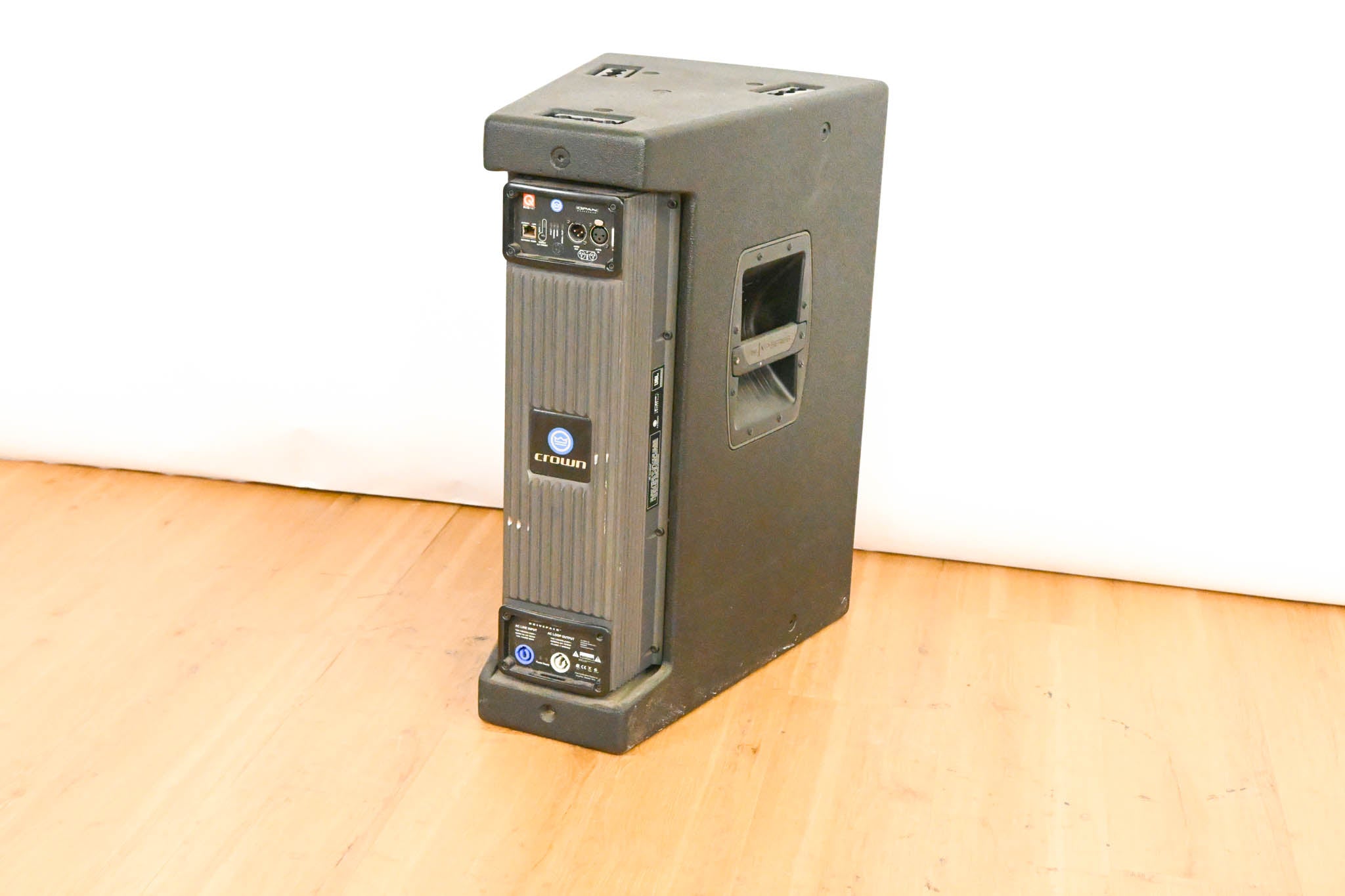 JBL VP7212/95DPAN 2200W 12" Two-Way Powered Loudspeaker