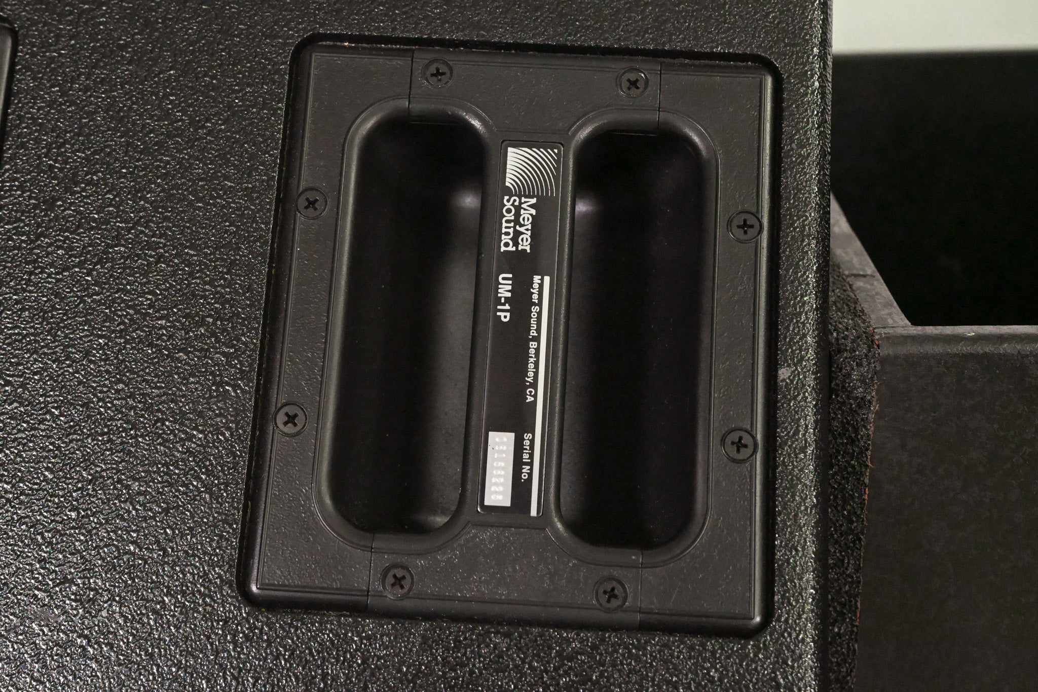 Meyer Sound UM-1P 12" Powered Stage Monitor Speaker (PAIR) w/ Road Case
