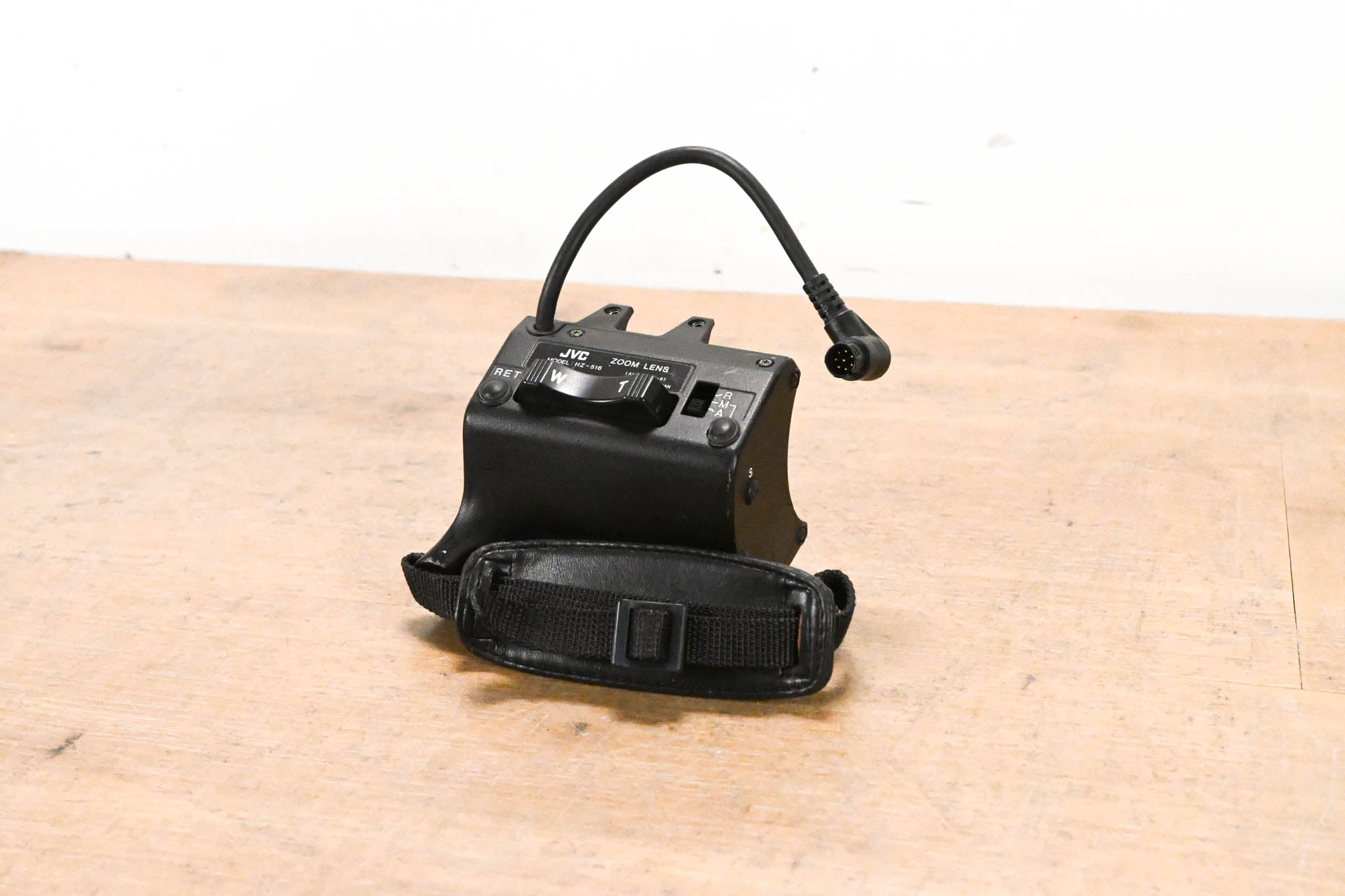 JVC HZ-516 Zoom Lens Servo Grip Drive Unit (A16x9.5BRM-9)