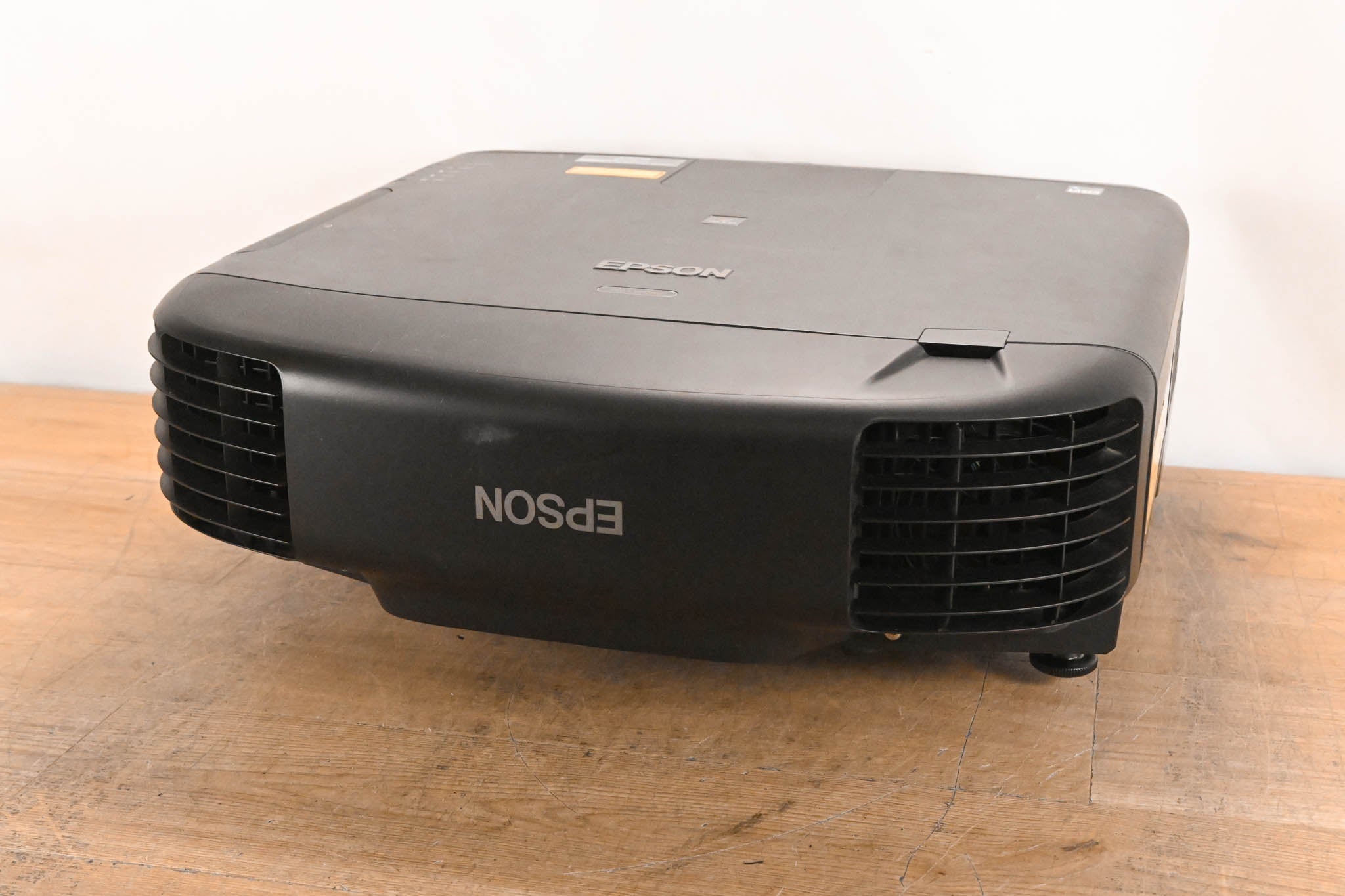 Epson Pro L1405U 8,000-Lumen Laser WUXGA 3LCD Projector