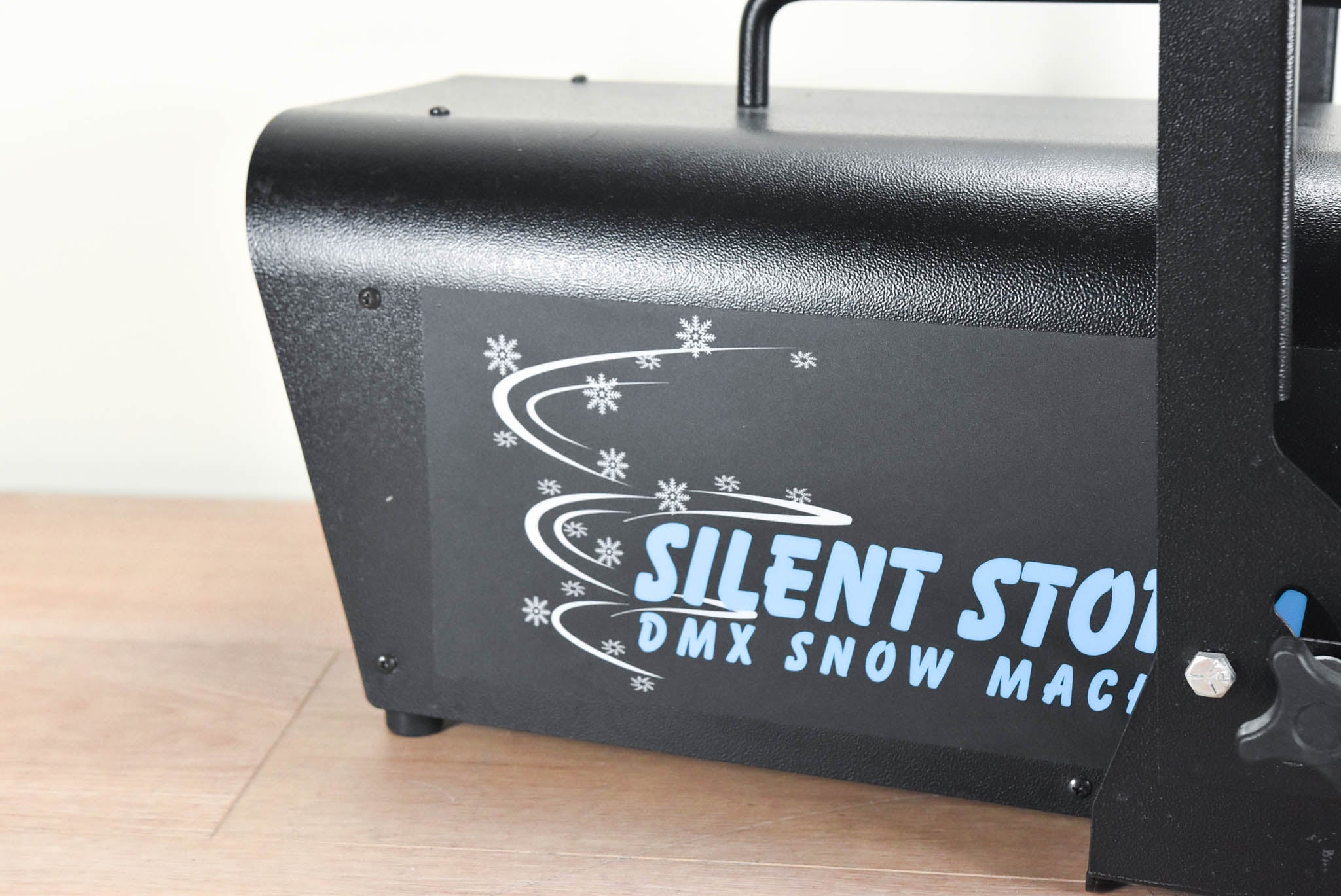 Le Maitre CLS-7100 Silent-Storm DMX Snow Machine