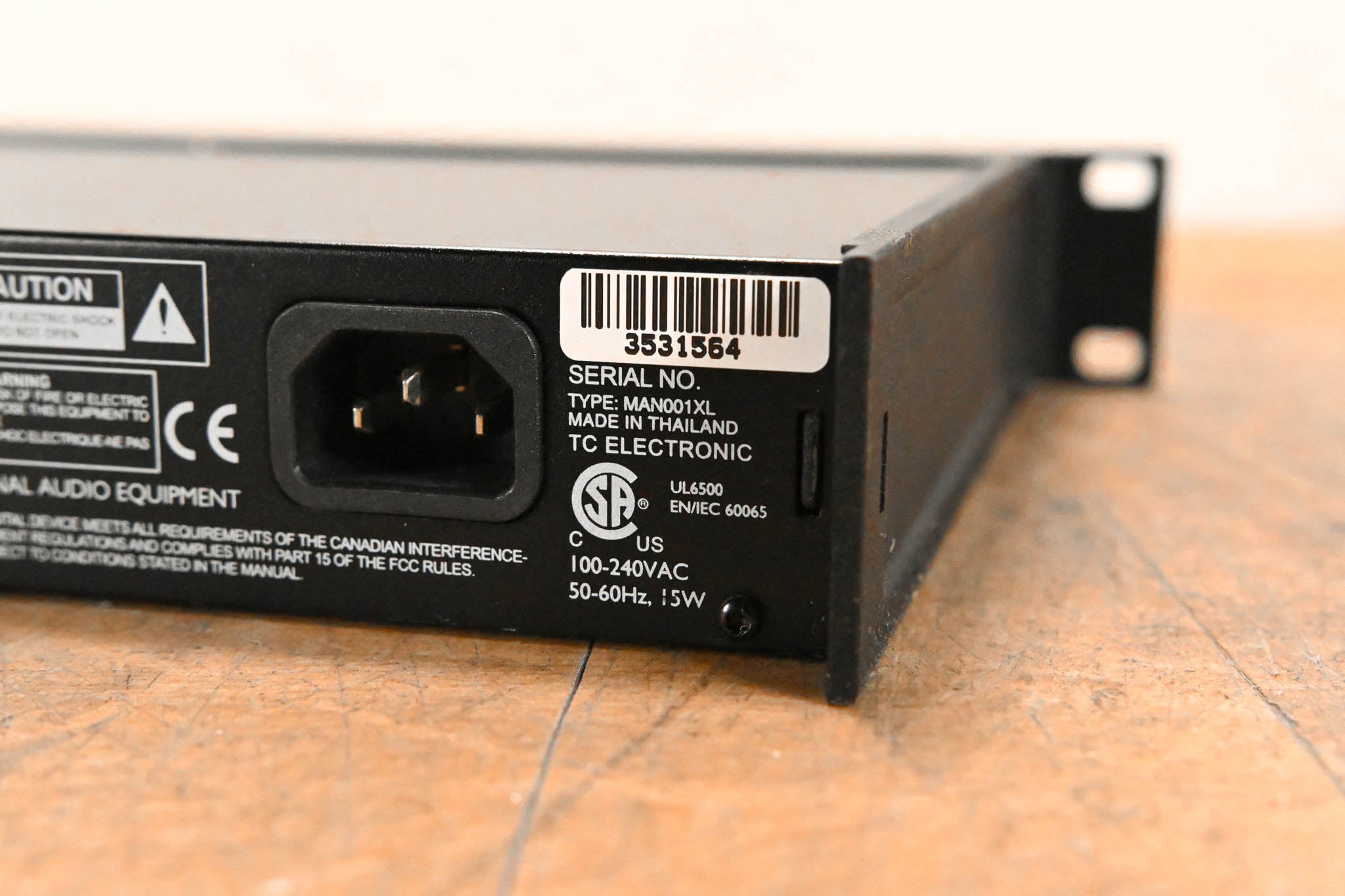 TC Electronic M-ONE XL Dual-Engine Effects Processor