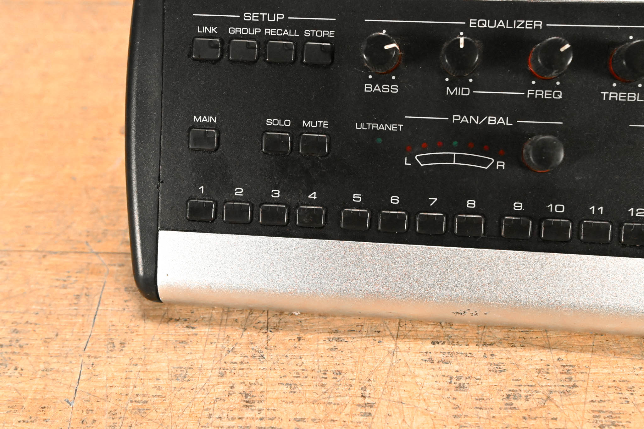 Behringer Powerplay P16-M 16-Channel Digital Personal Mixer