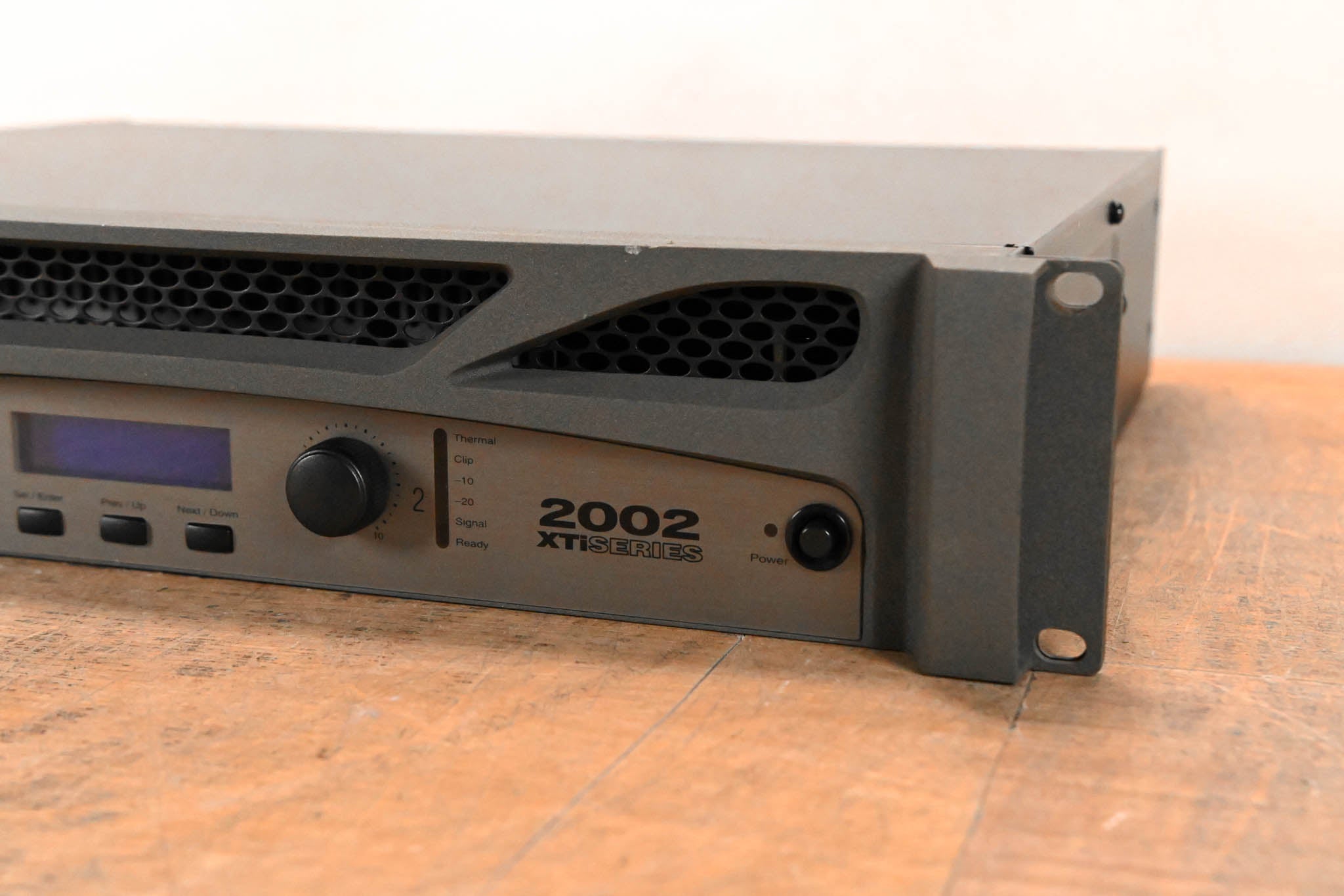 Crown XTi 2002 2-Channel Power Amplifier