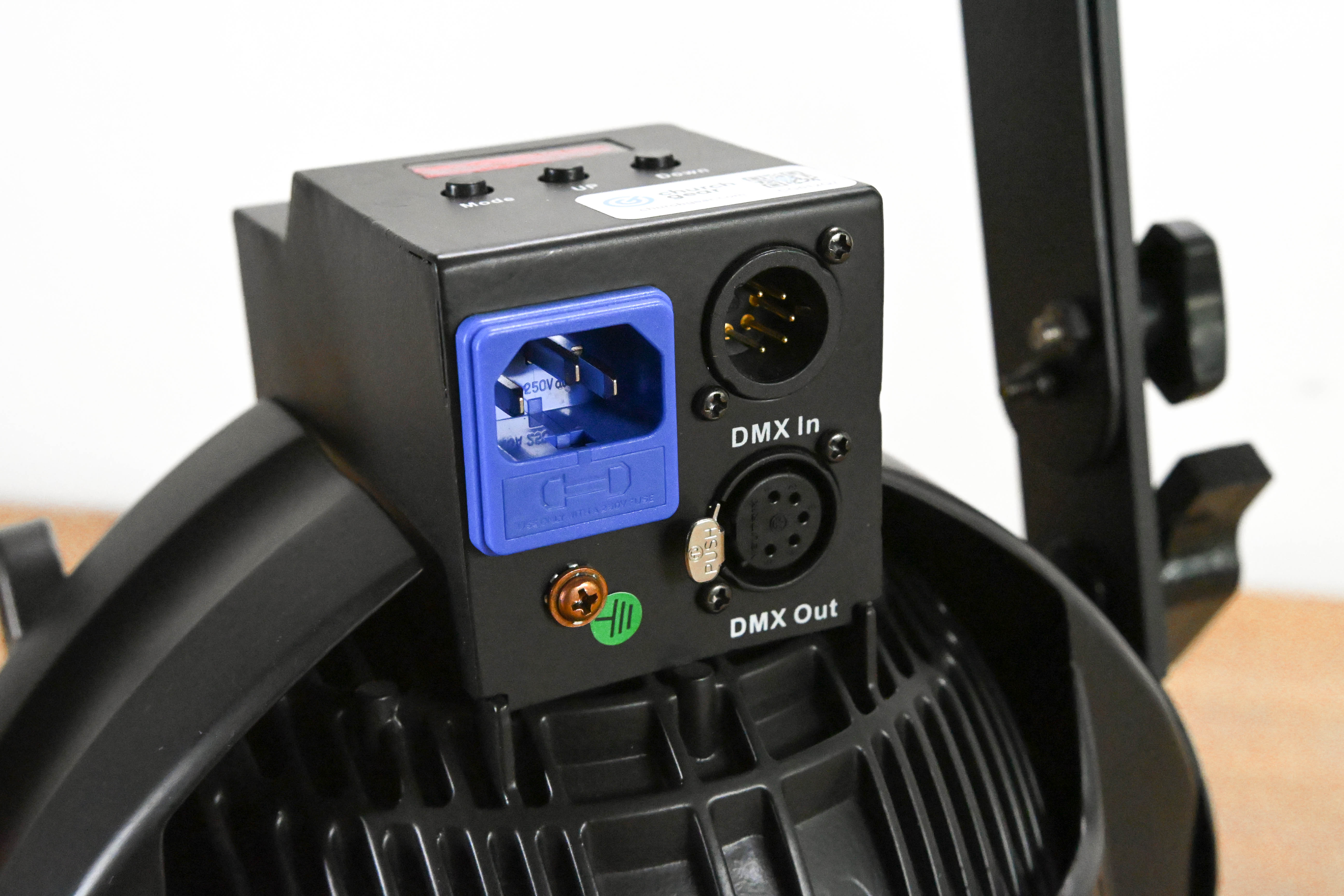 Elation OPTI TRI PAR 18 x 3W Tri Color LED Par