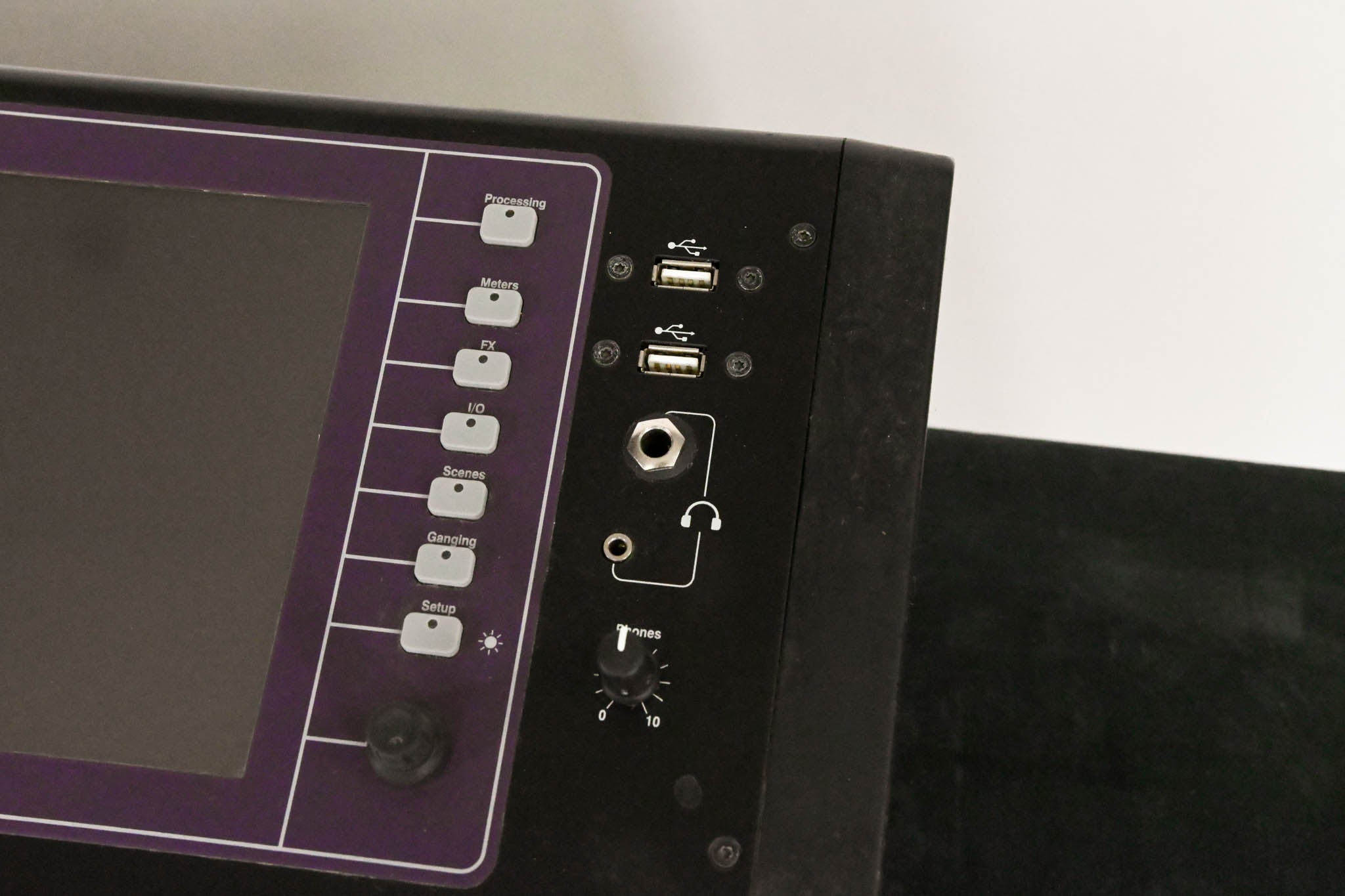 Allen & Heath GLD-80 Digital Audio Mixing Surface