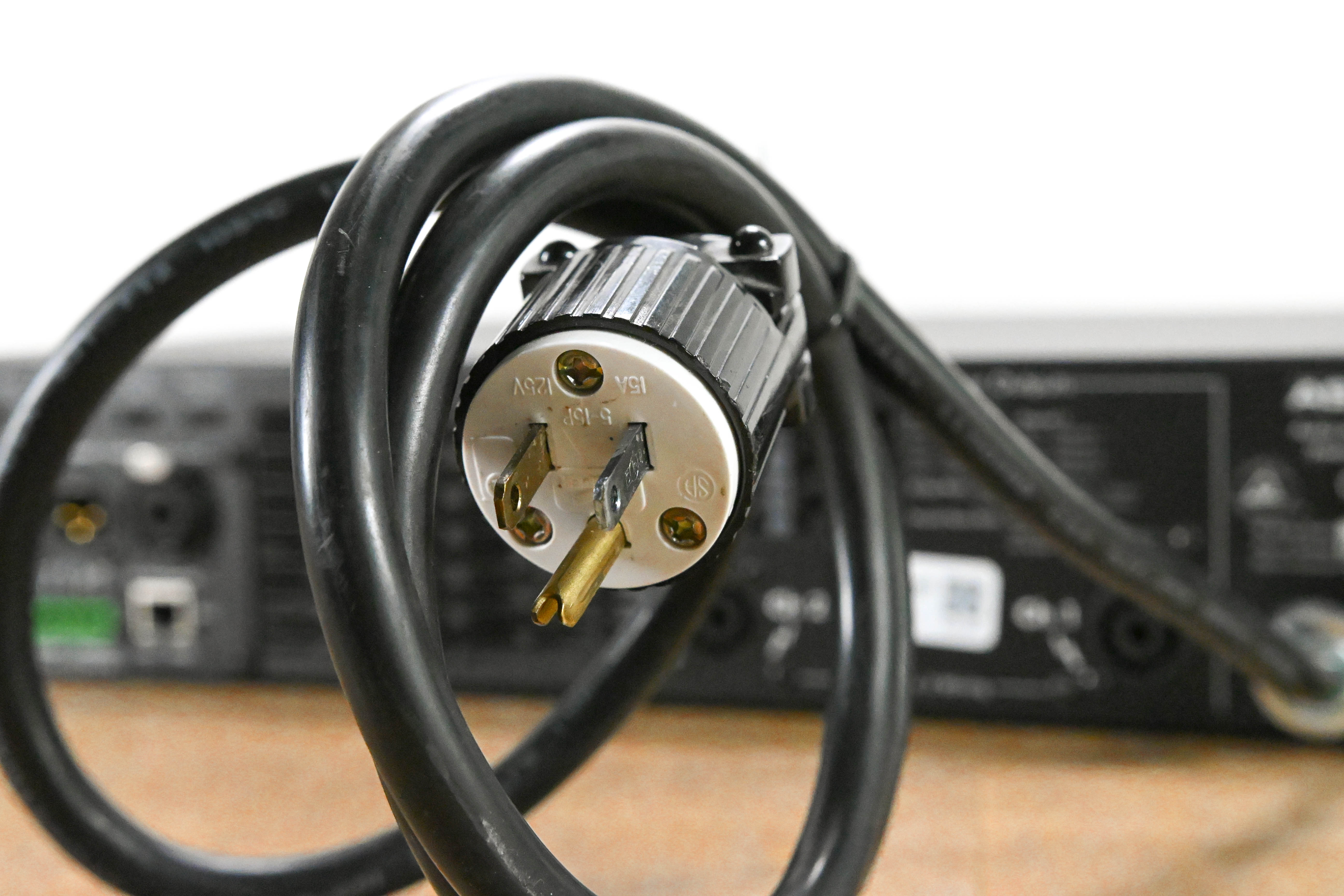 Ashly PE-1800 2-Channel Protea-Enabled 900W Power Amplifier