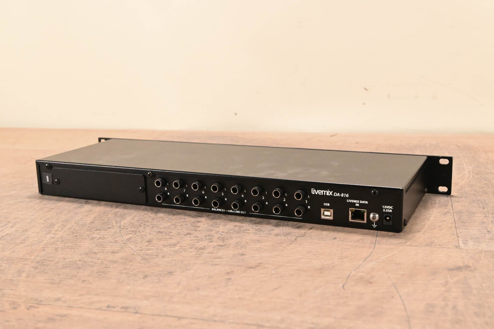 Digital Audio Labs Livemix DA-816 Analog Output Unit (NO POWER SUPPLY)